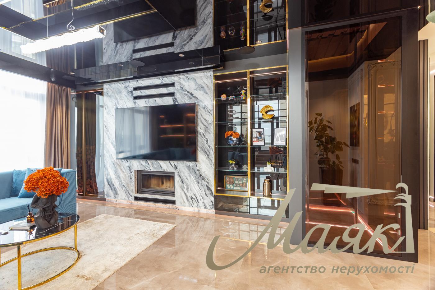 Продаж пентхауса 195 м² з терасою та дизайнерським ремонтом у ЖК Park Avenue VIP, Київ