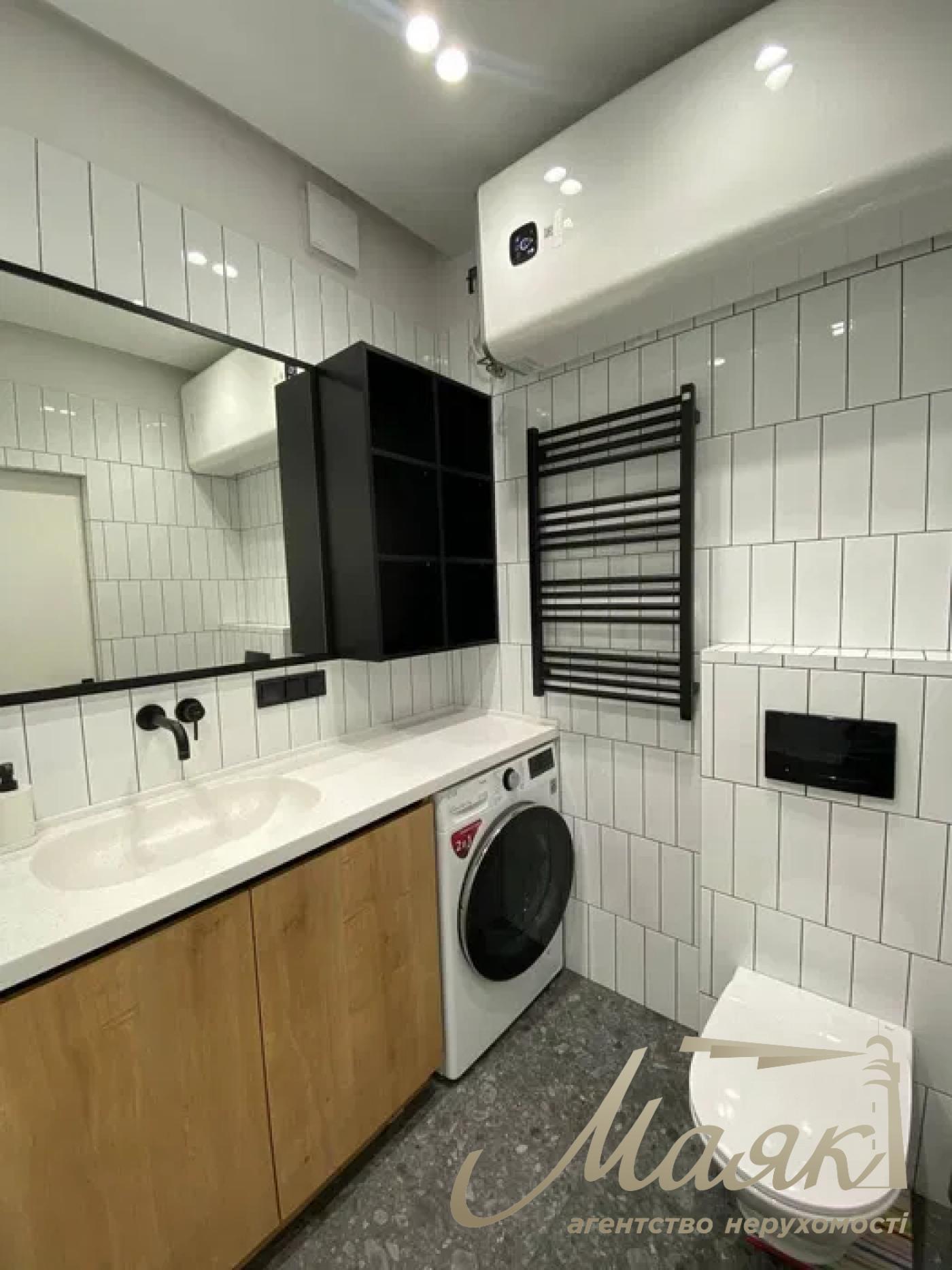 Продажа 1-к квартиры в ЖК Файна Таун, ул. Салютная