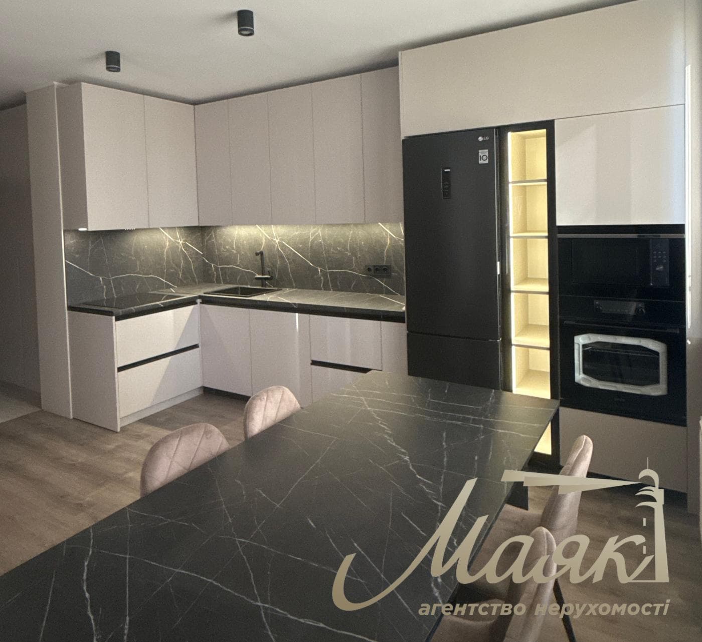 Продажа 2-комнатной квартиры 58м, с ремонтом, в ЖК Svitlo Park