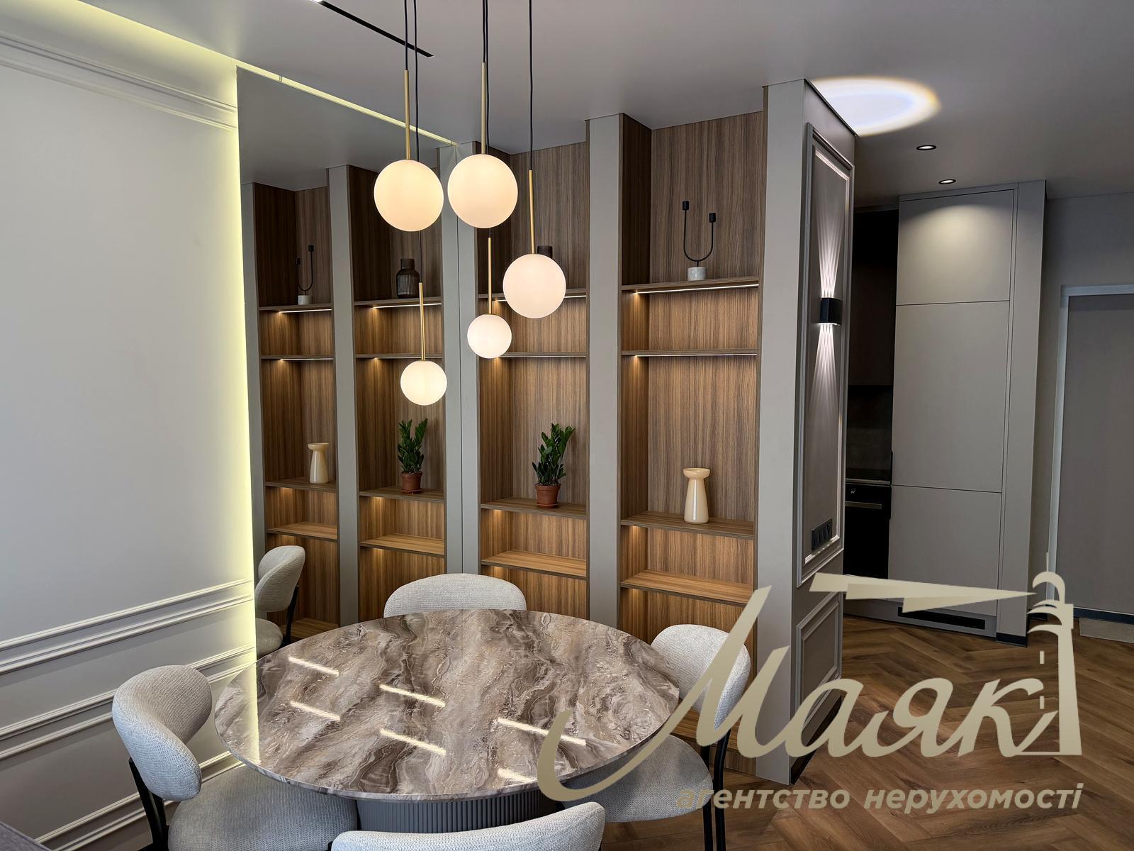 Продажа 2-х комнатной квартиры в ЖК Грэйт ул. Днепровская набережная ул., 15-Ж