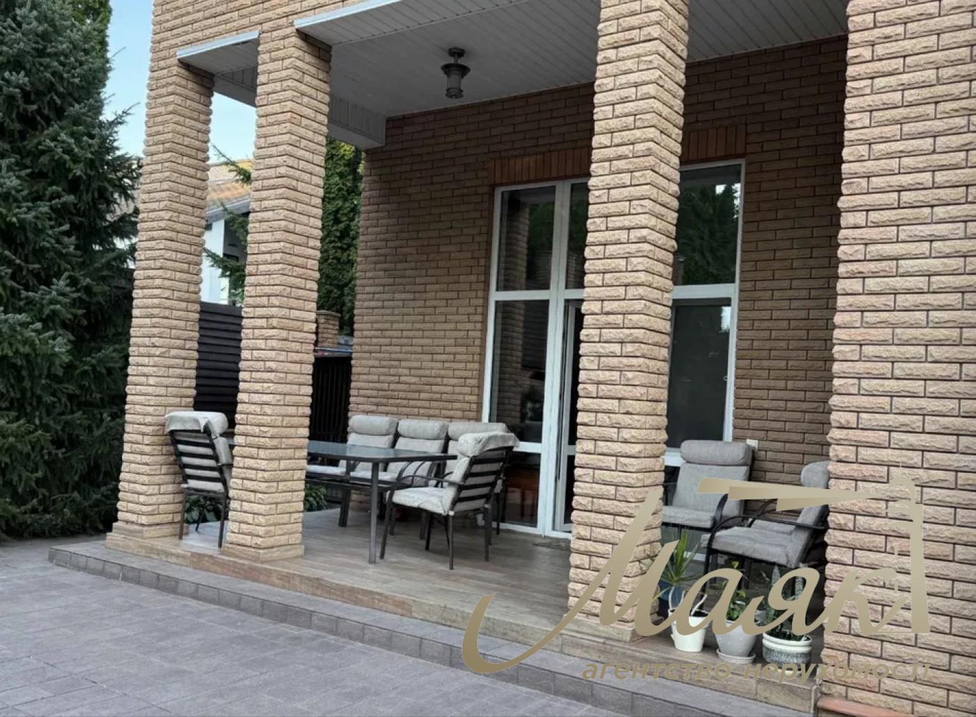 Оренда 2х-поверхового будинку 320м2 з басейном в Лісниках, Поруч з КМ "Зелений гай", 15 соток. Обухівський район, Київська область