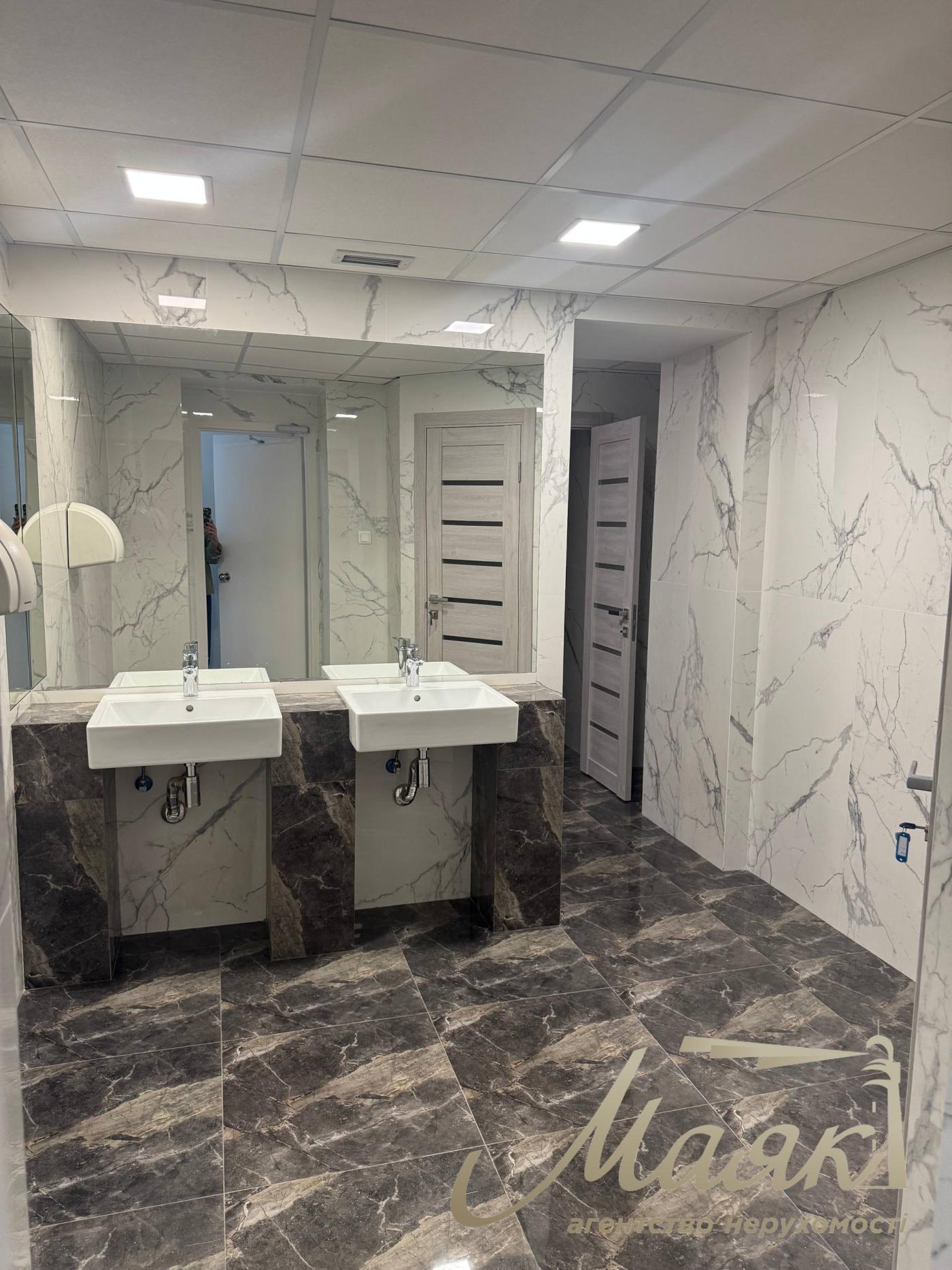 Аренда офиса 234м2 БЦ Horizon Office Towers ул. Шевковичная Печерский район Центр