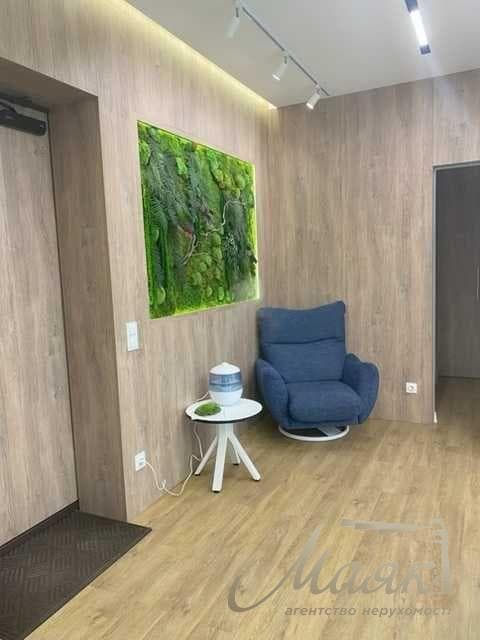 Оренда офісу площею 250 м² / Бізнес-центр «Самміт»