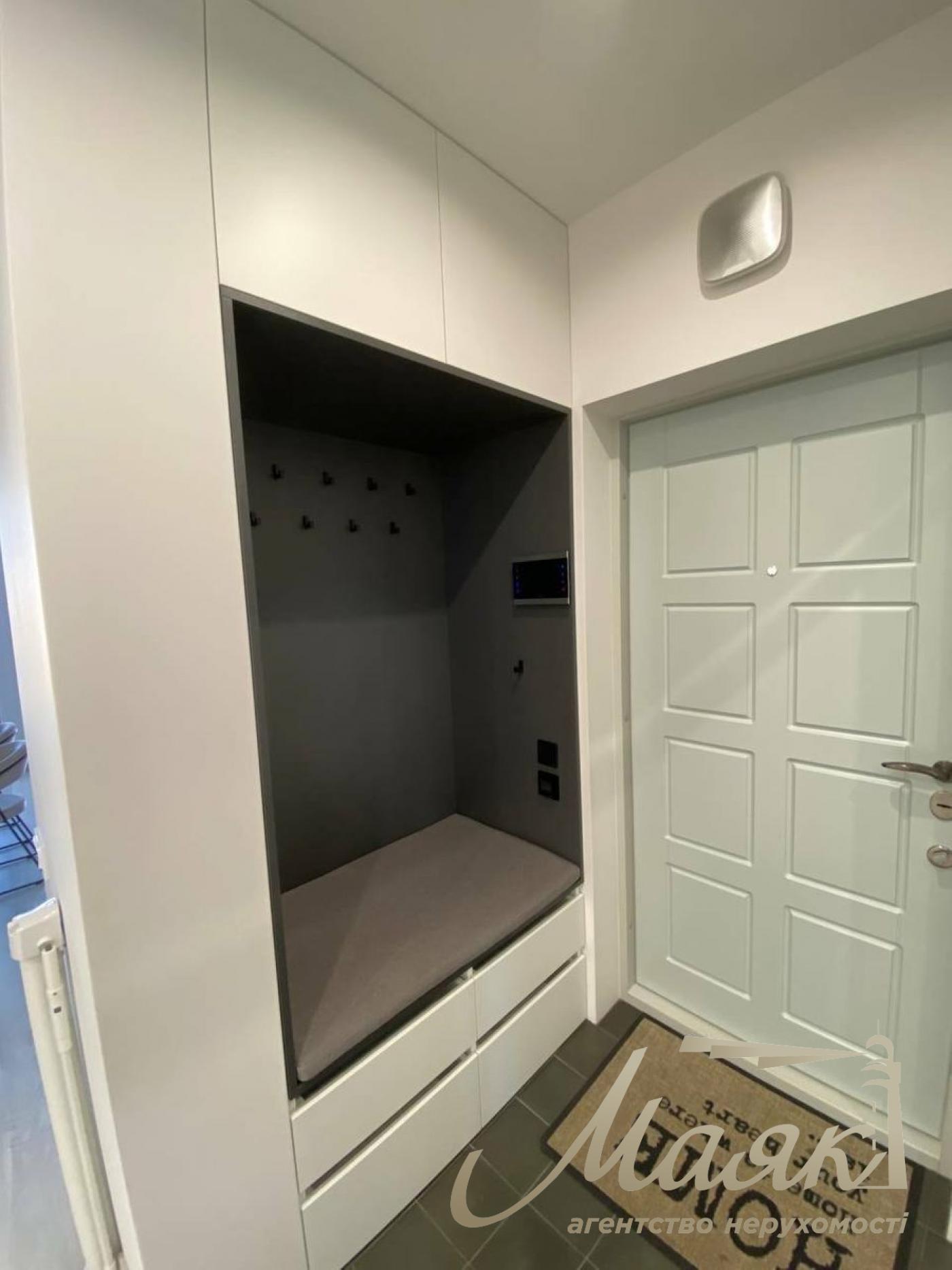 Продаж 4к квартири ЖК Комфорт Таун, вул. Регенераторна