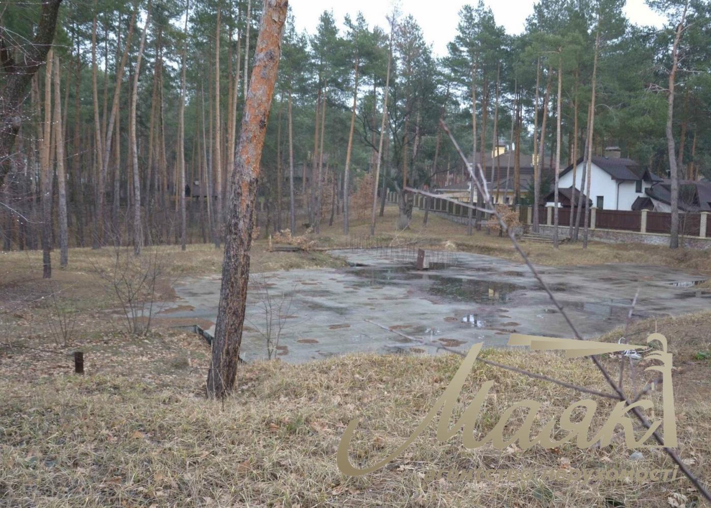 Sale of land for individual construction, Lesniki village. Near the Forest.