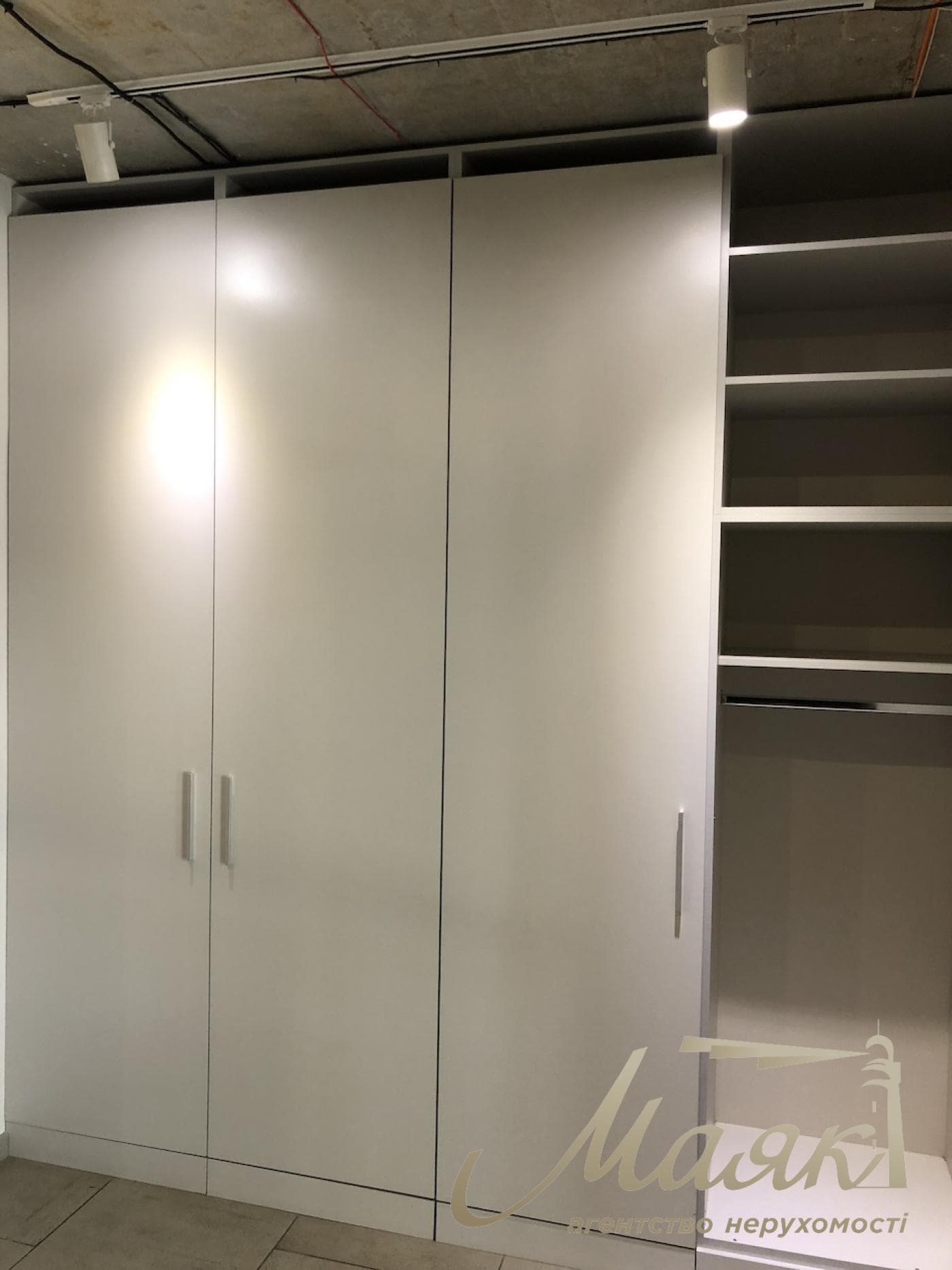 Rent office 120 sq.m.sq. Degtyarnaya str., Podol