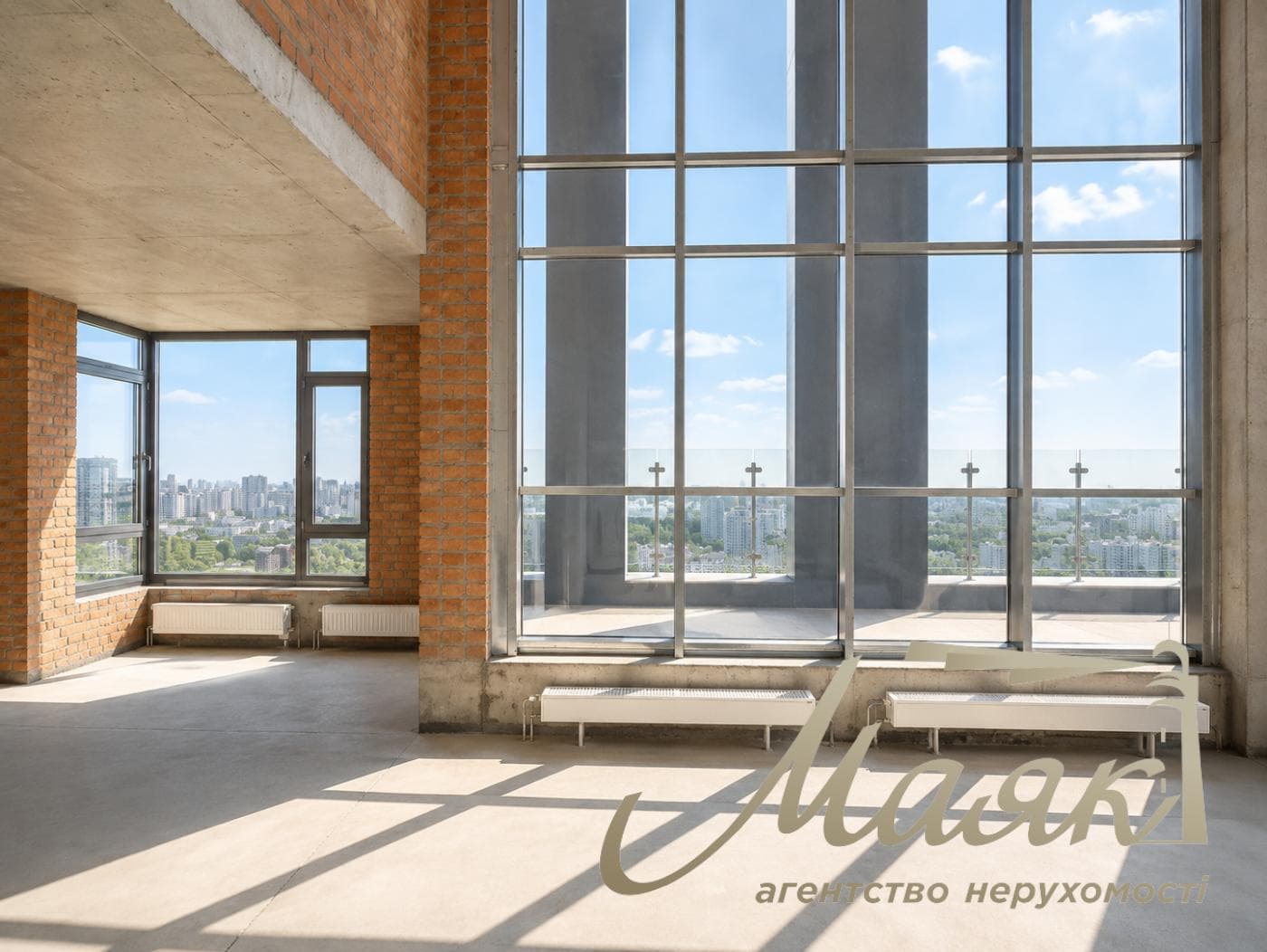 Продаж унікального пентхауса 212 м2 з панорамною терасою в ЖК TRIIINITY, Київ