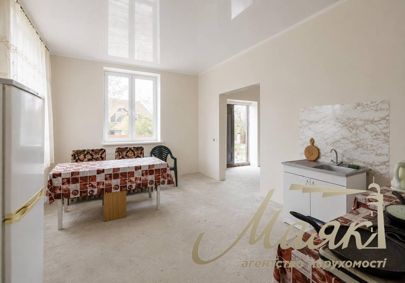 House for sale with private access to the Kozinka River, Koncha-Zaspa (Kozin, Bolshaya Damba, 9th km, "Neskuchnoye" residential complex)