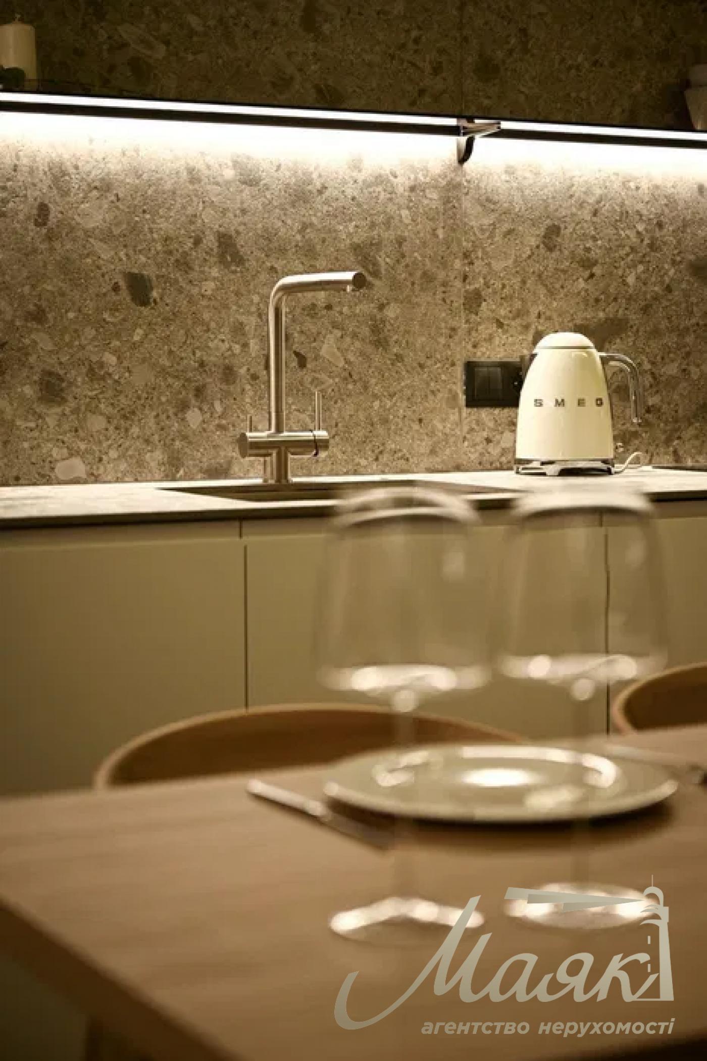 Аренда 2 к квартиры 65 м², ул. Васильковская, ЖК White Lines,Голосеево