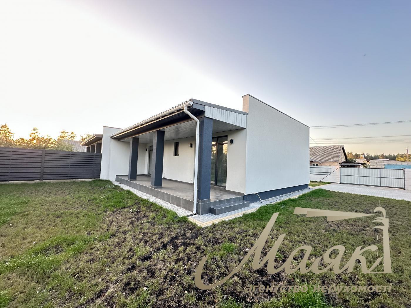 Sale 90m2 Duplex, Starye Petrovtsy, Zhovtneva st.