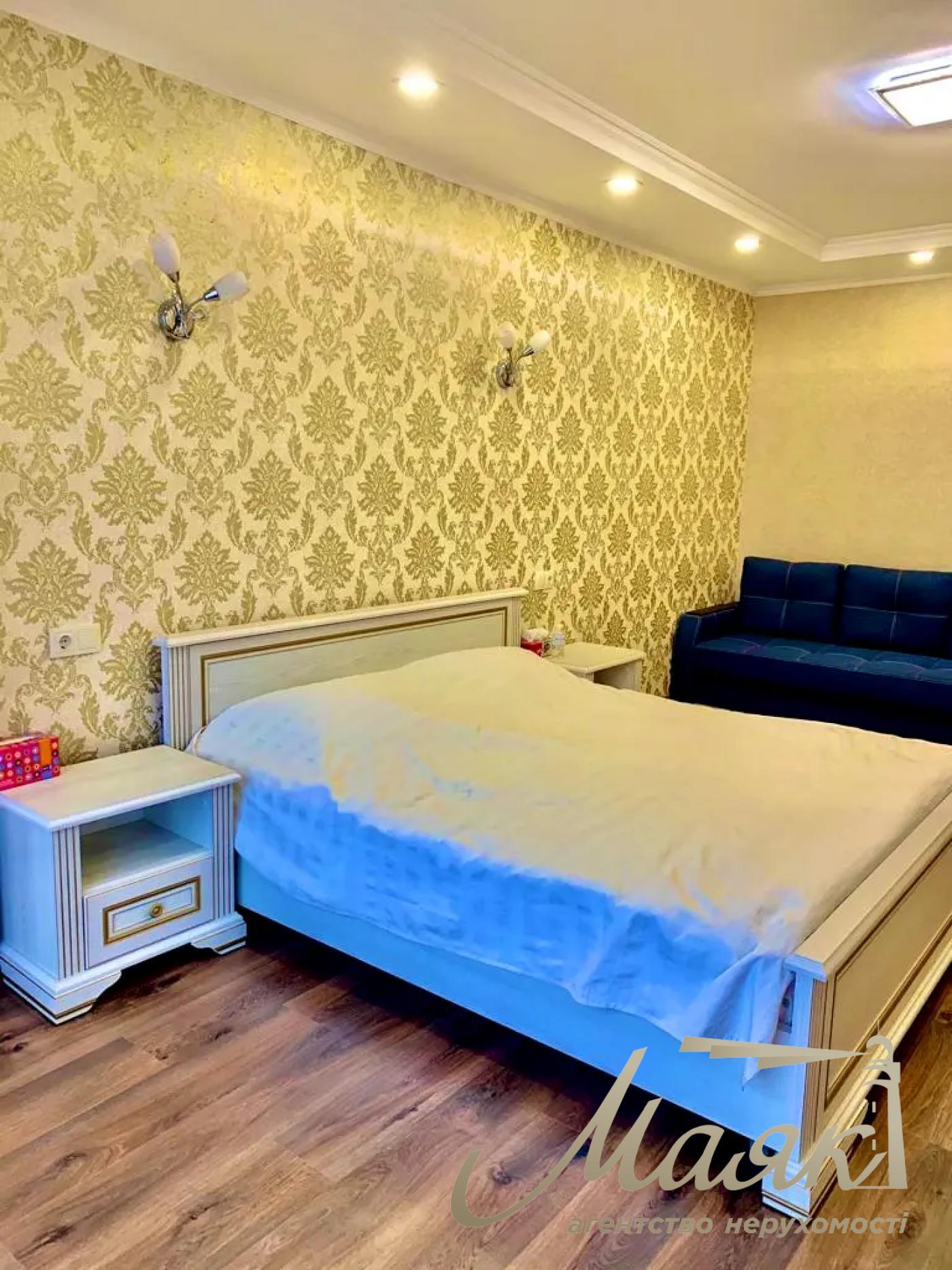 Rent 3 room apartment LCD Lybid, Kazimir Malevicha str., Palace Ukraine