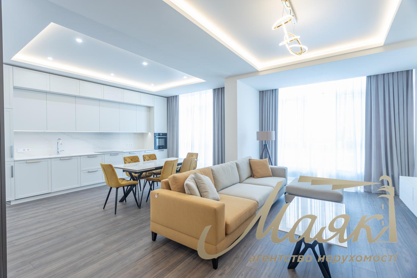 Продаж 4-кімнатної квартири 180 м² в ЖК "Новопечерські Липки", Драгомирова 15Б, Печерський район, Київ.