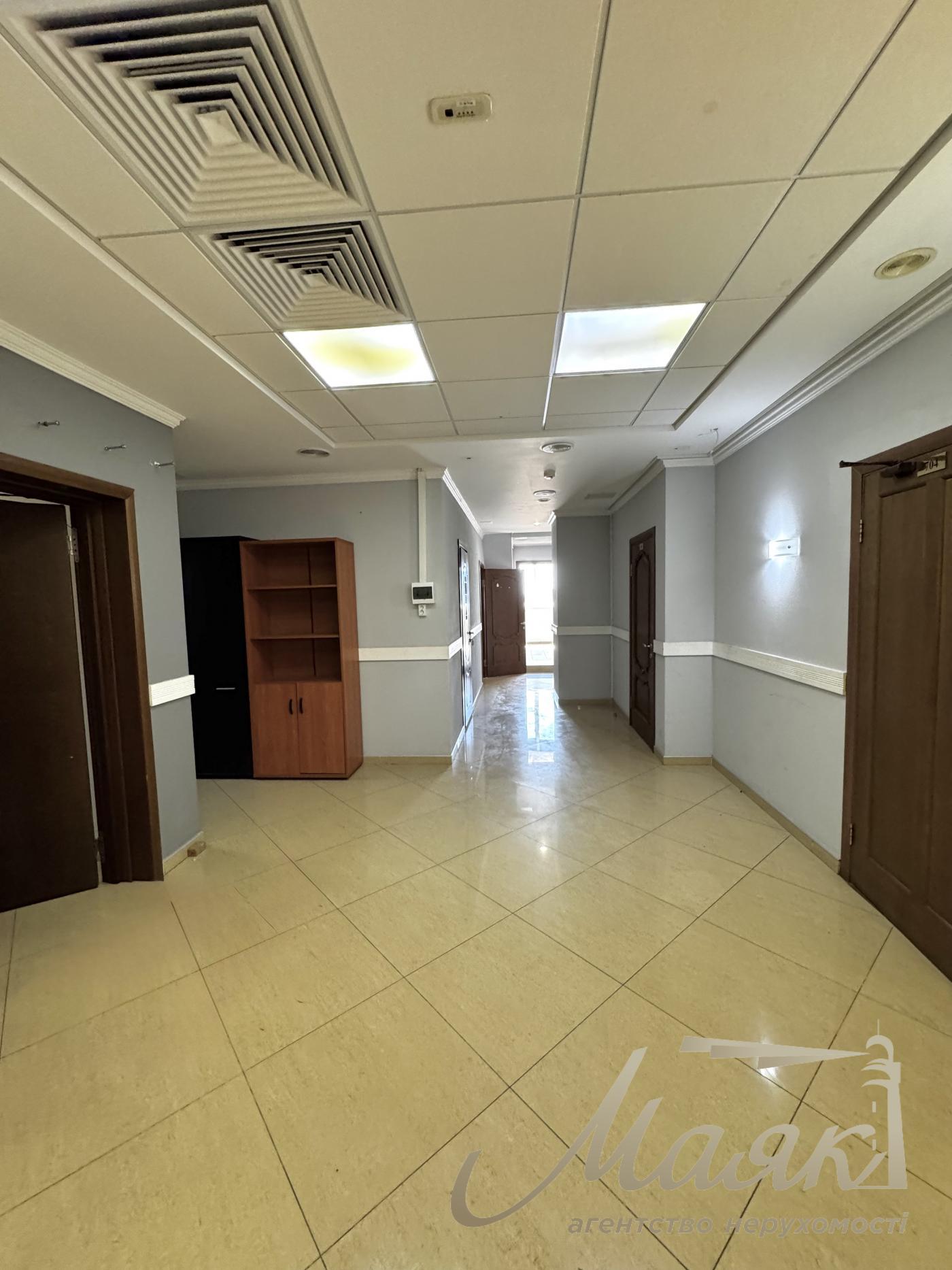 Rent of open-space office 420 sq.m. Business center Sapphire | Pechersk