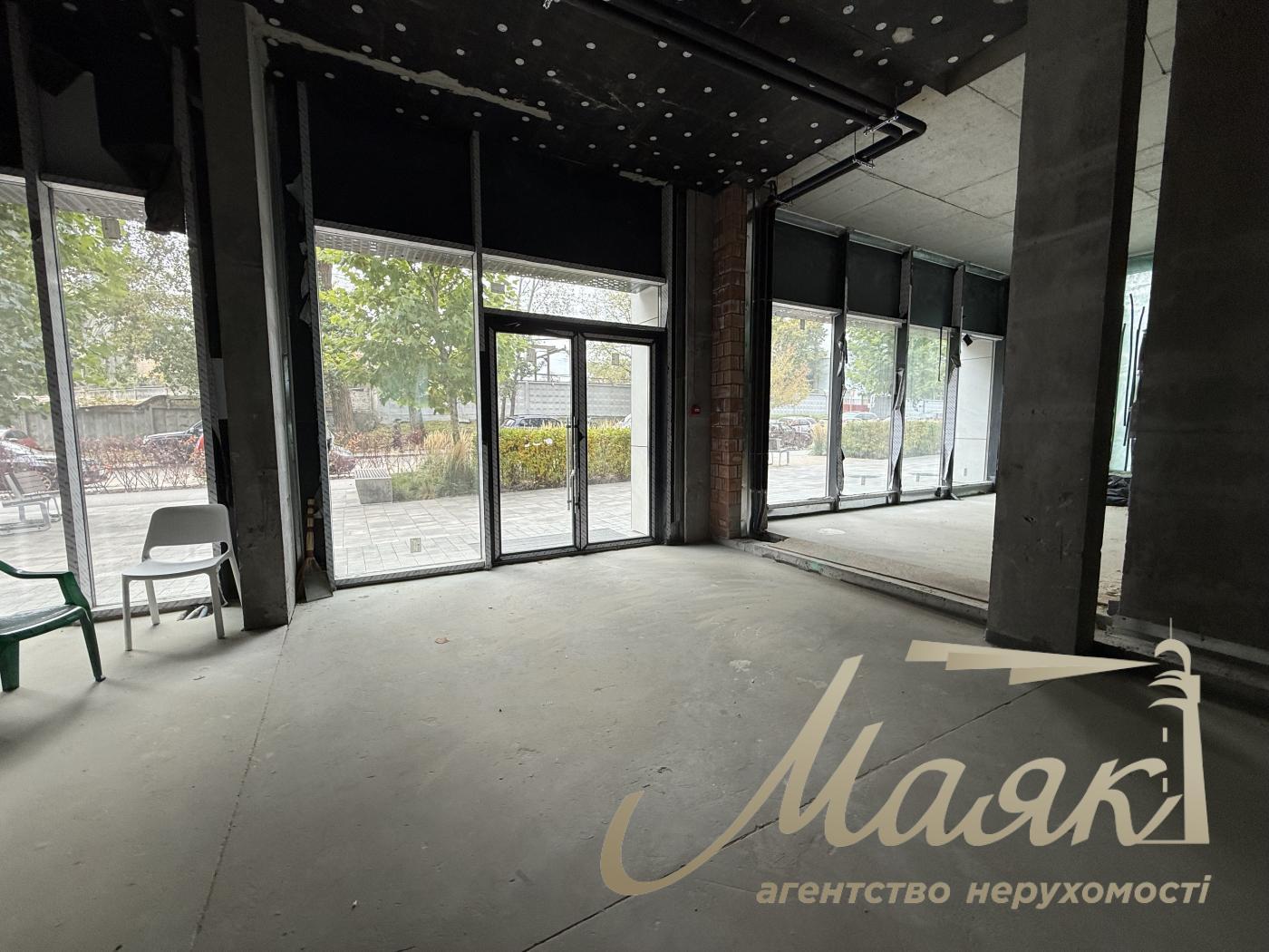 Продажа фасадного помещения 271 м² в ЖК UNIT.Home, ул. Гарета Джонса, Шевченковский район.