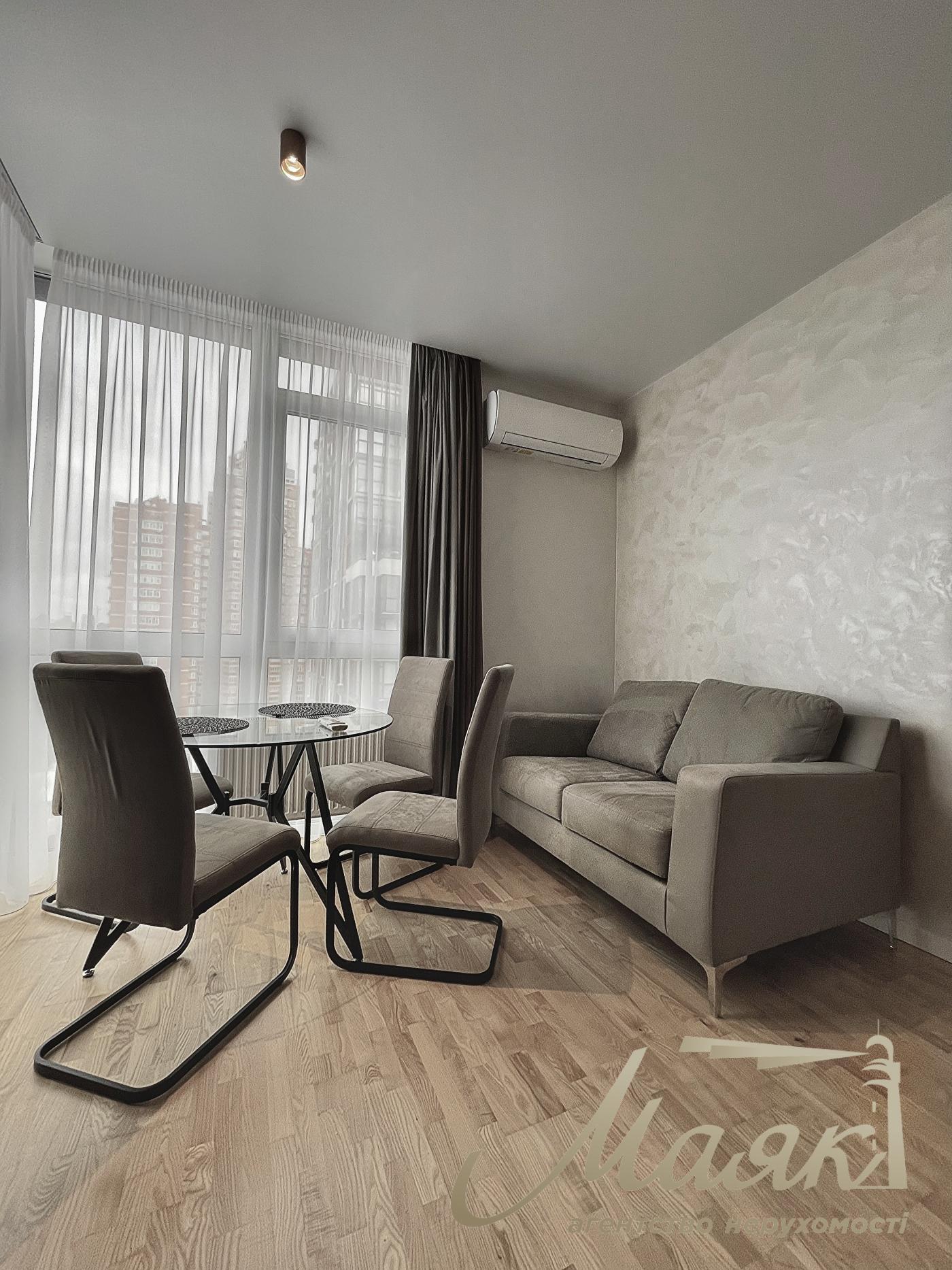 Аренда видовой 2-х комнатной квартиры в ЖК Французский квартал 2, Печерский район.