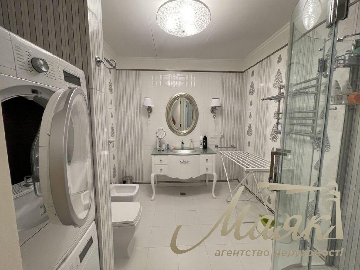 Аренда 4-х комнатной квартиры, 220м2 ул. Институтская 18 Липская Башня