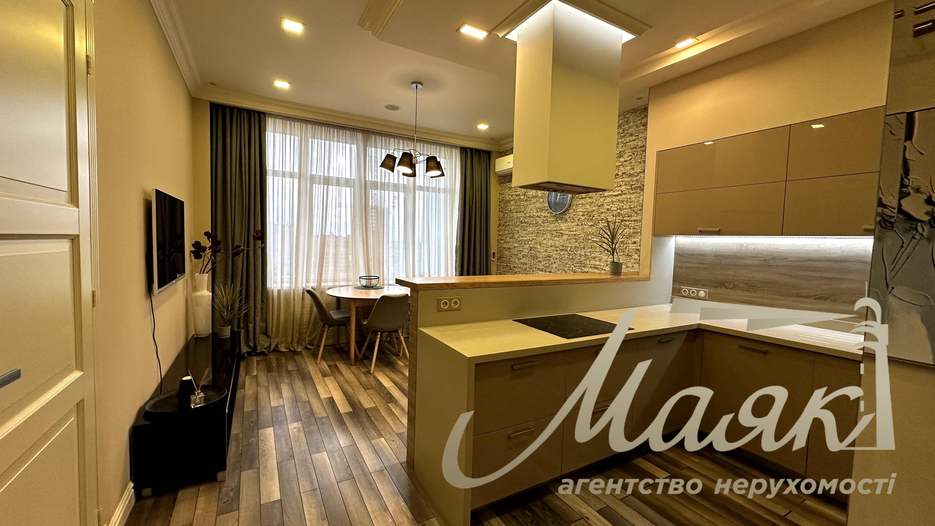 Продаж 1-кімнатної квартири 45м2 з ремонтом у ЖК "Новопечерські Липки", Печерськ.