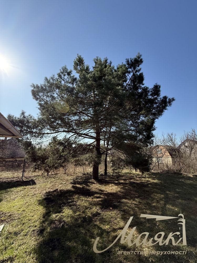 For sale house 140 m2, in the village. Khodosovka, Obukhiv direction, Kiev region, plot - 8 sotok, near the forest and lake.