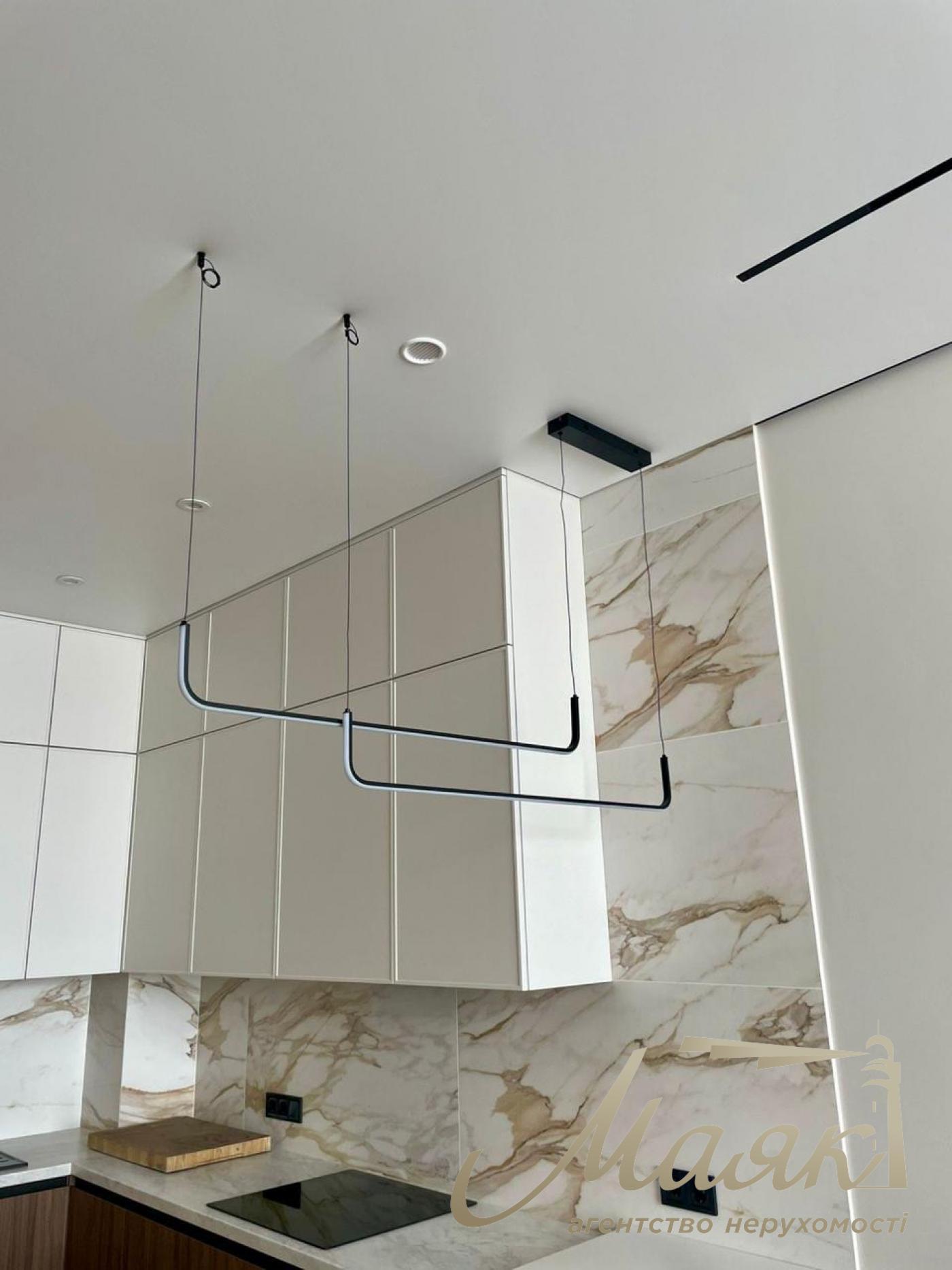 Оренда 3-кімнатної квартири 91м2 у ЖК "Фундуклеївський", Центр Києва, вул. Богдана Хмельницького, 58А.