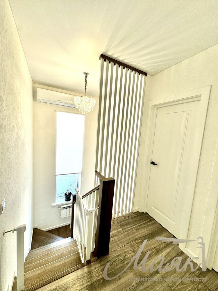 Оренда 2-х поверхового будинку 118м2, у КМ Beverly Hills