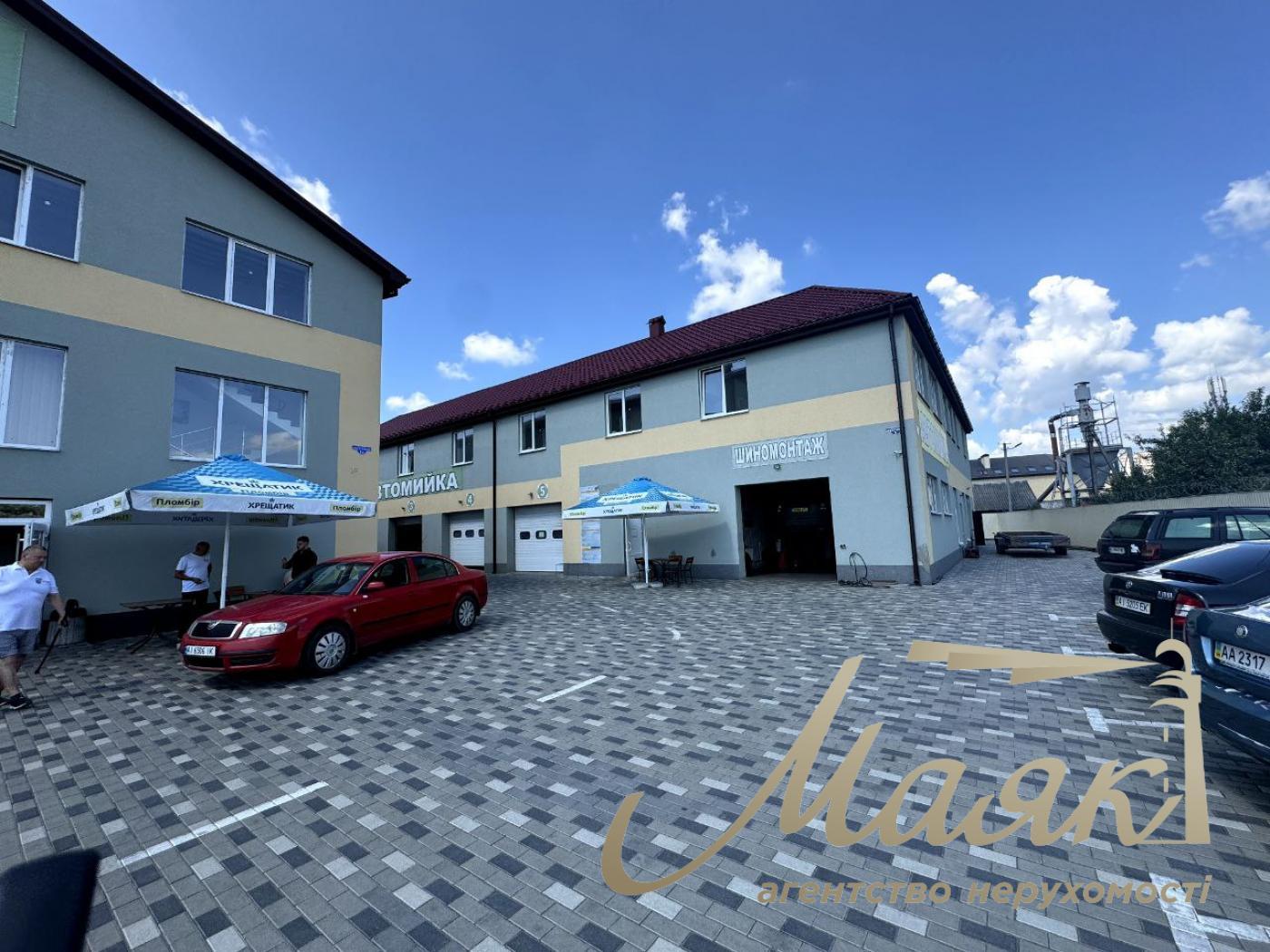 Продаж окремо розташованого виробничо-офісного комплексу 2650м2 вул. Київський шлях, Бориспіль
