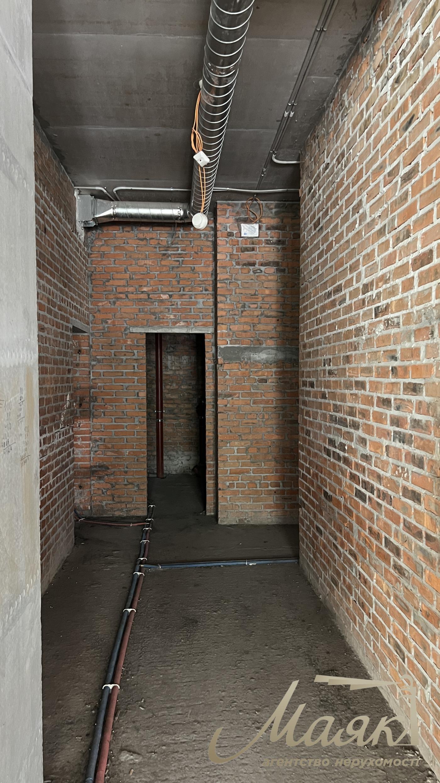 Rent a front office in the residential complex Boulevard of Fountains, at 3 Sapernoe Polye str.