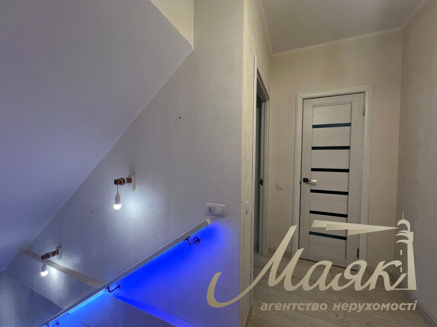 Продаж дворівневої 3к квартири ЖК Козацький, вул. Гарматна