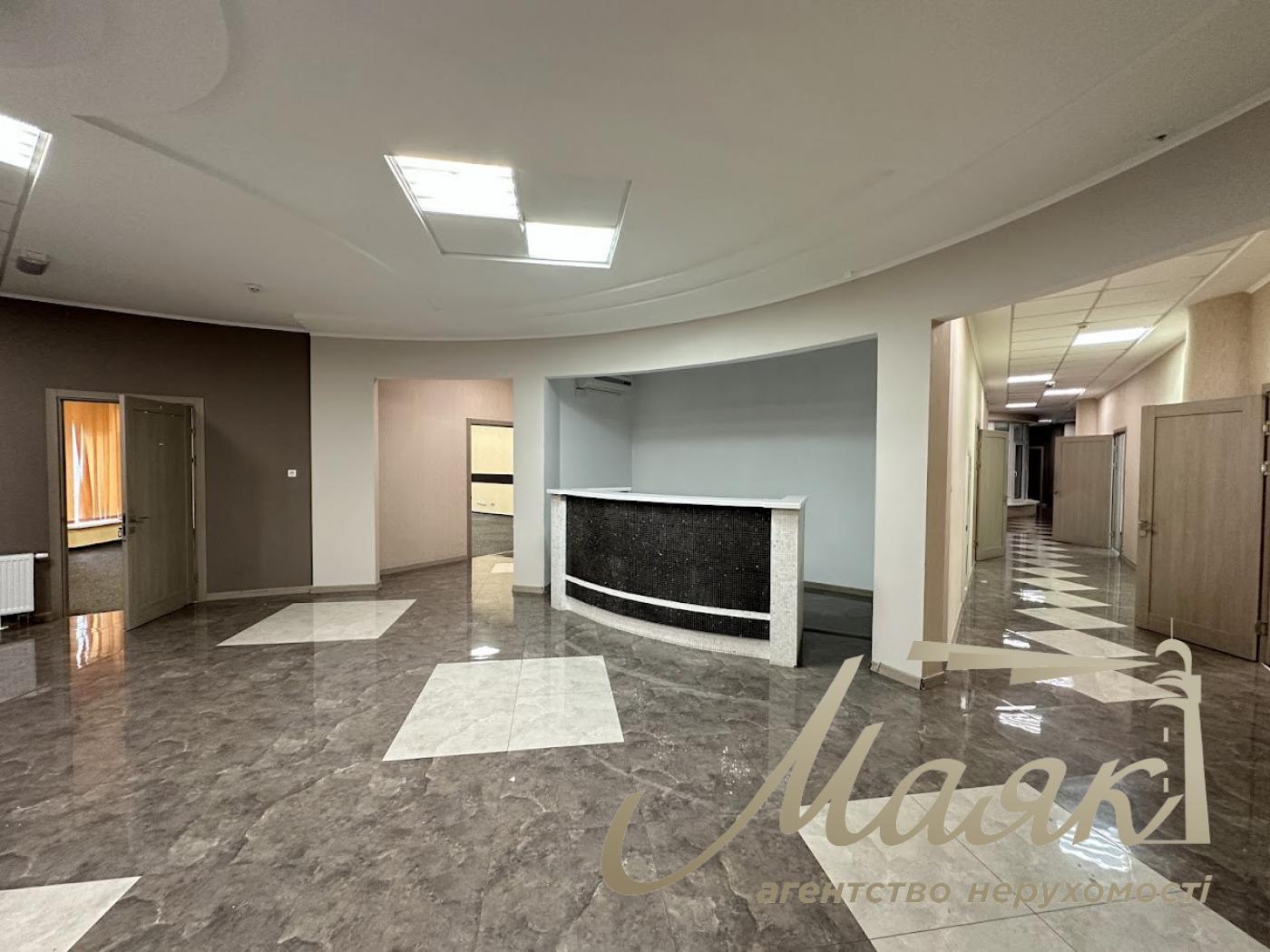 Аренда офиса 980м2 в БЦ Карнеги, Кловский спуск 7, Печерский район.