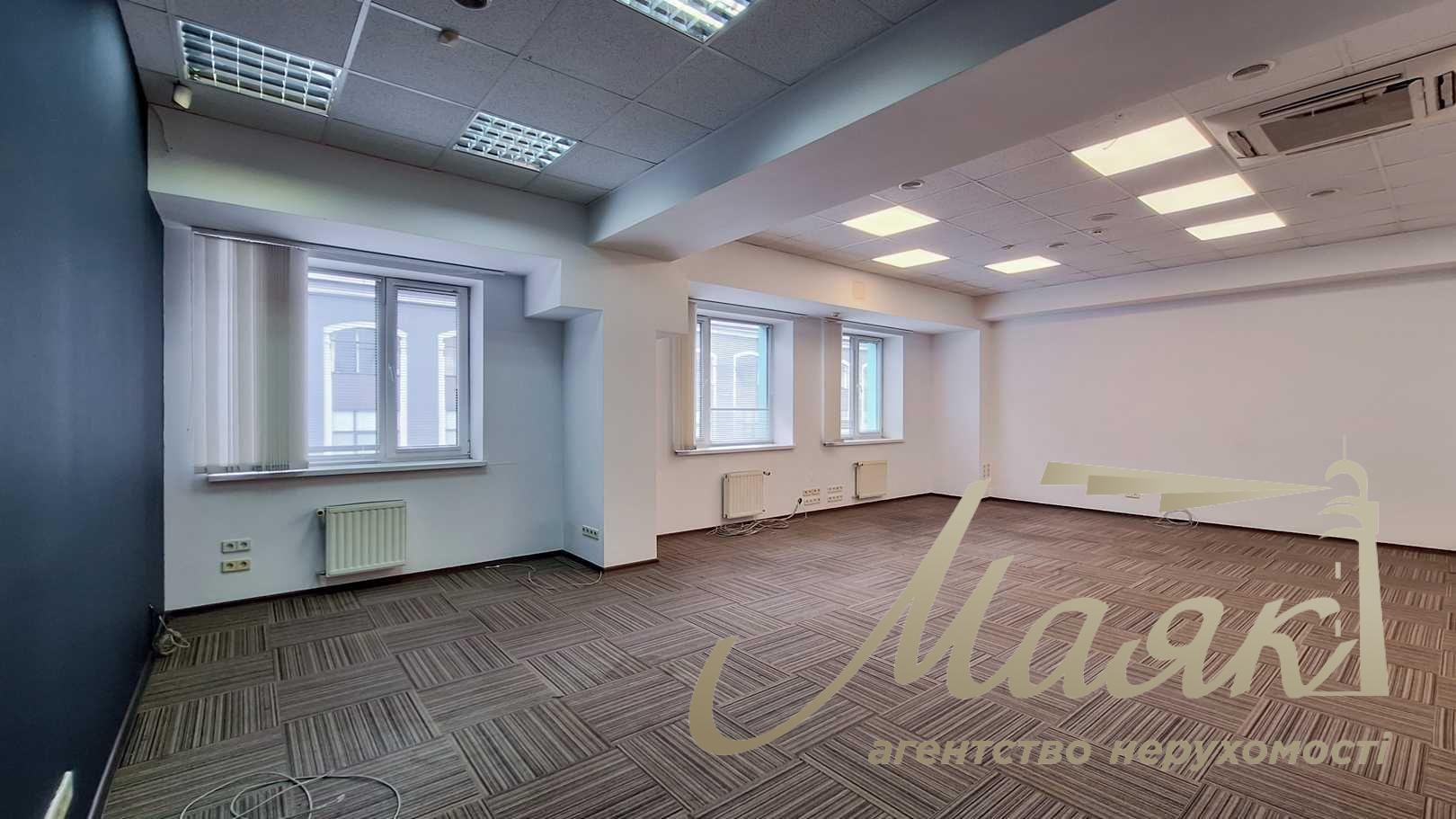 Office for rent in BC Business City, Center, 345 m2