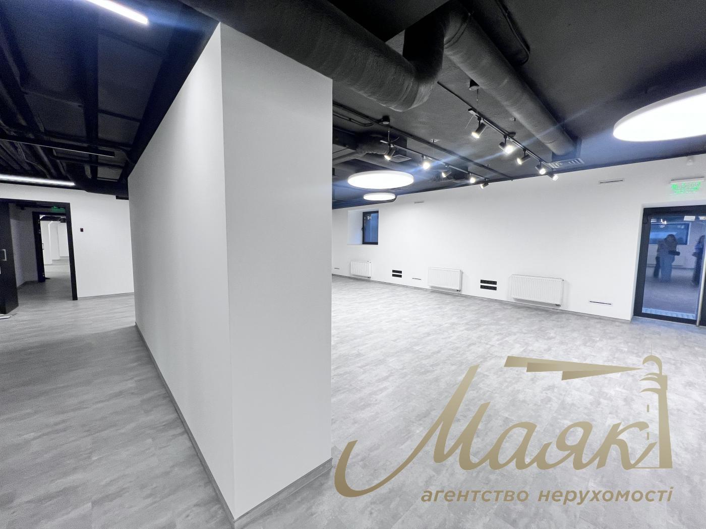 Аренда офисного помещения 500м2, БЦ Нивки Сити