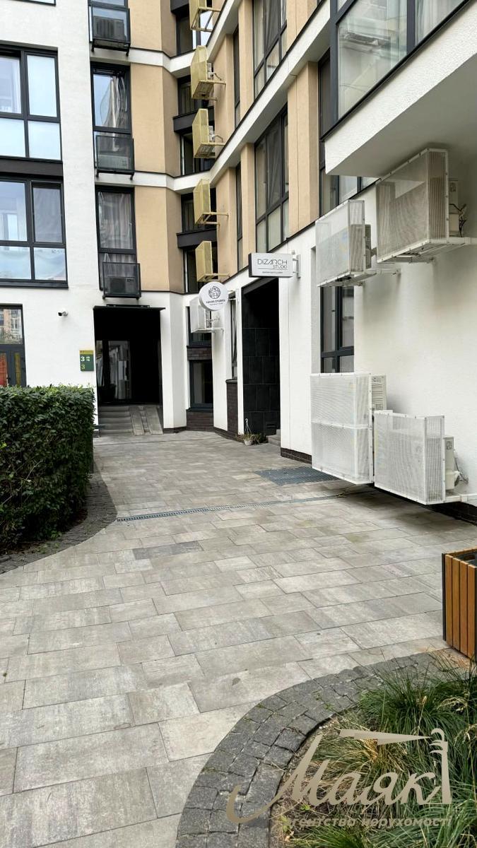 Commercial premises for rent in LCD Faina Town, Salutnaya street 2 -B