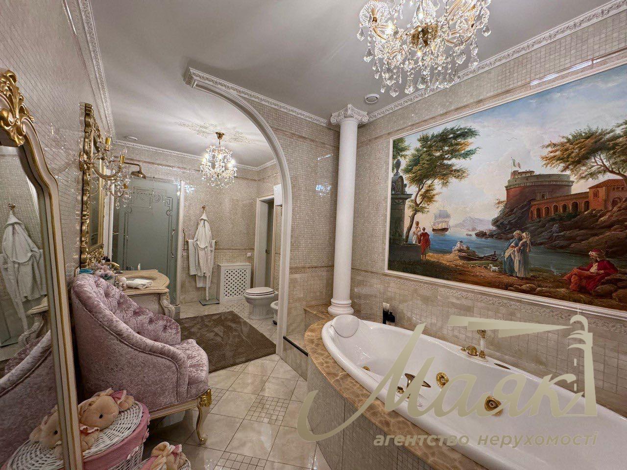 Rent a house 470m2 with access to water in SMT Kozin/Koncha zaspa