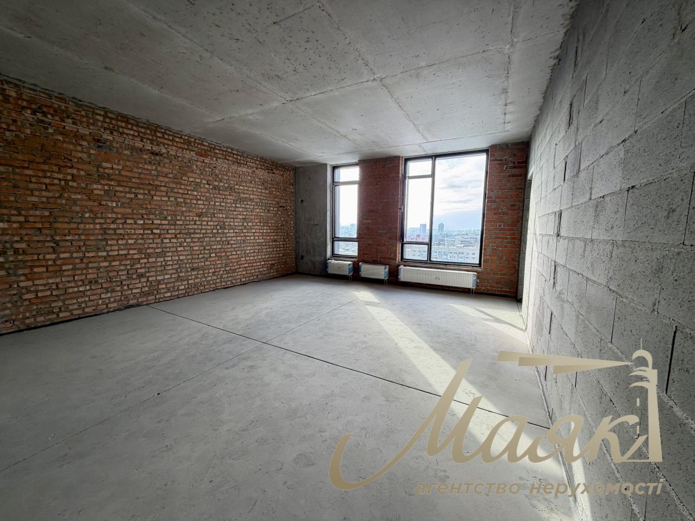 Продаж 3-кімнатної квартири ЖК Трініті, вул. Анрі Барбюса