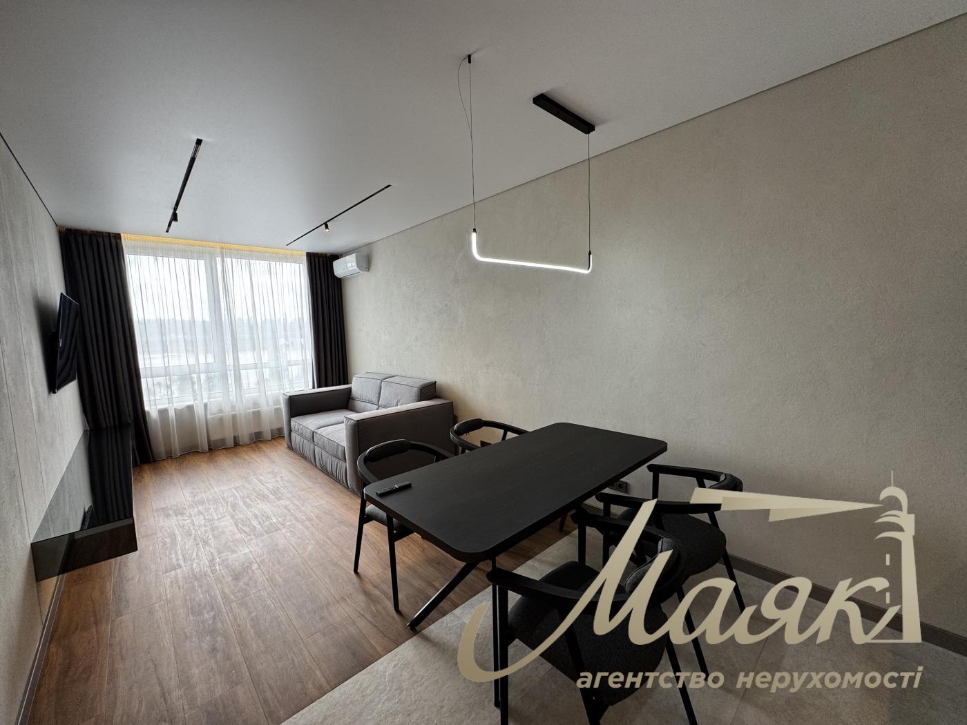 For sale 3-bedroom apartment in LCD Great