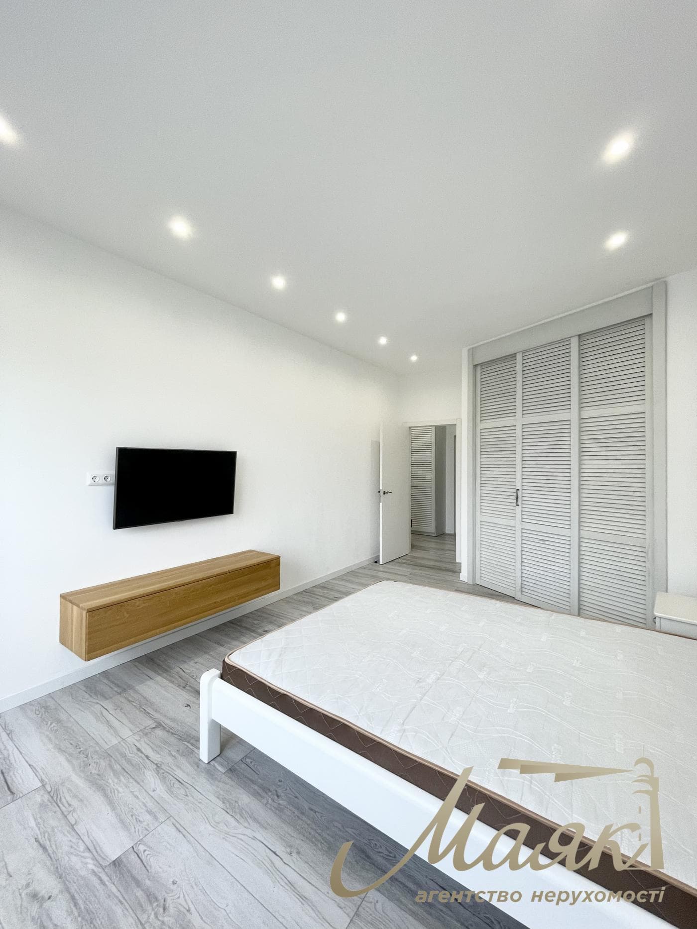 Продаж однокімнатної квартири площею 58 м² у ЖК «Бульвар Фонтанів», Саперне Поле, Печерськ