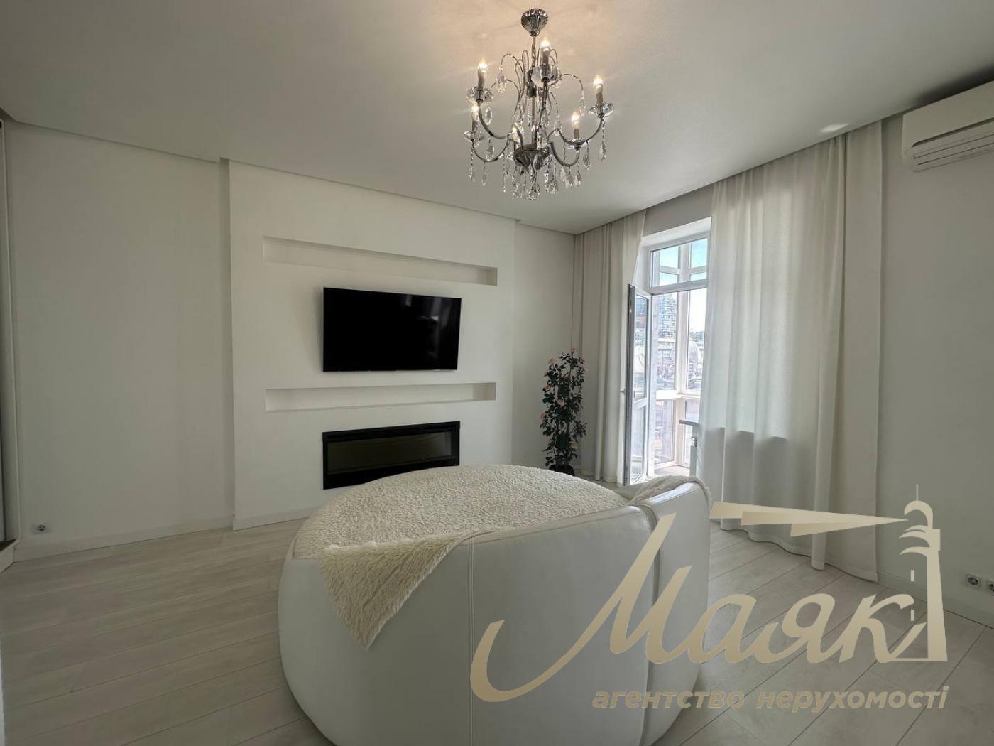 Studio apartment for sale on Olimpiyskaya, Bolshaya Vasilkovskaya str.