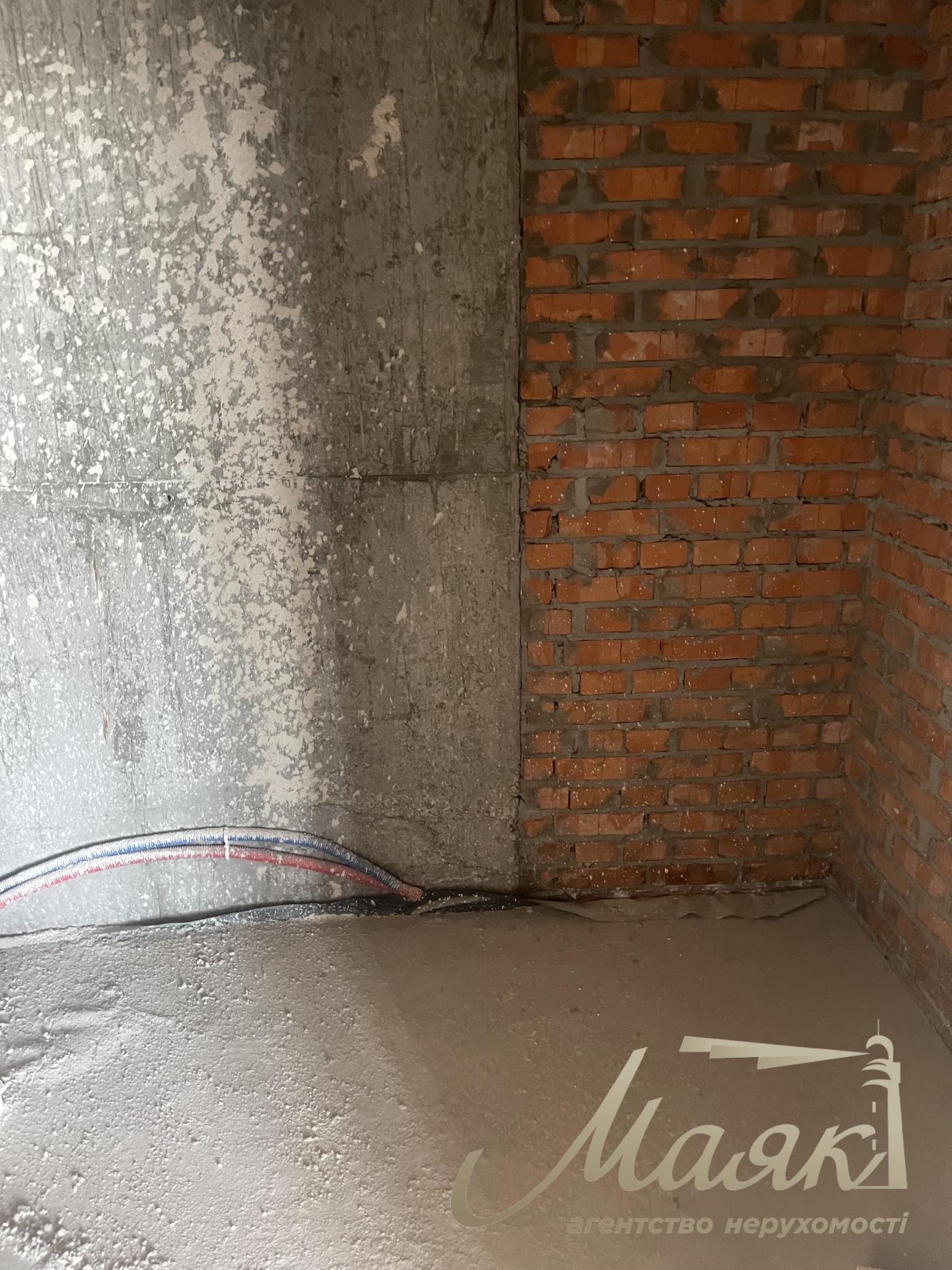 Продажа 3 к.квартиры Жк 4 сезона