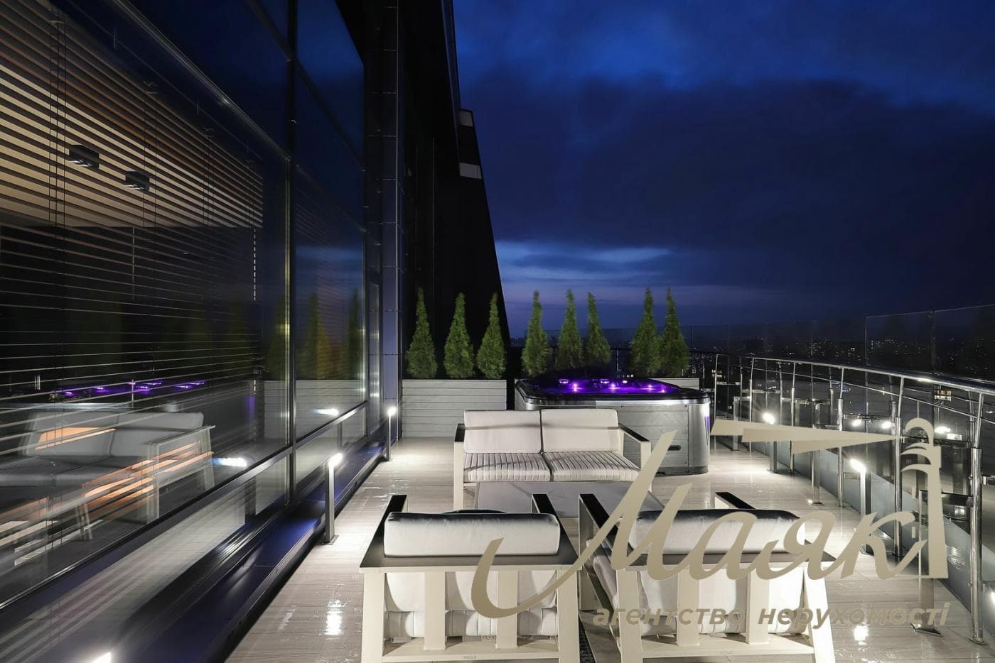 Penthouse for rent in AlterEgo Residential Complex, Laboratorny Lane