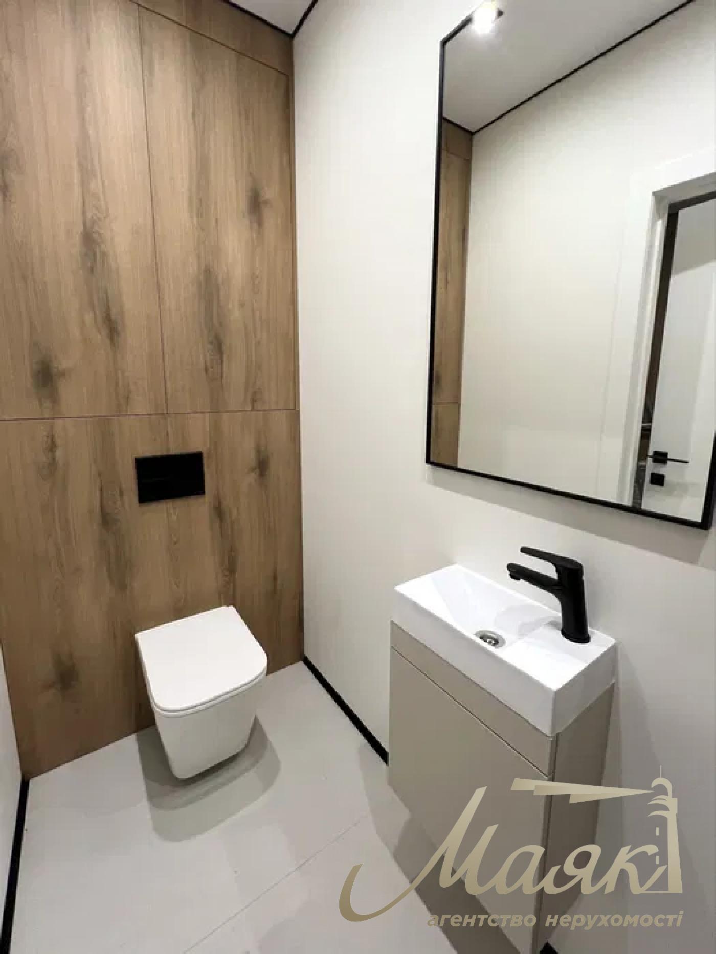 Продажа 2-комнатной квартиры ЖК Варшаский 3, ул. Змиенко