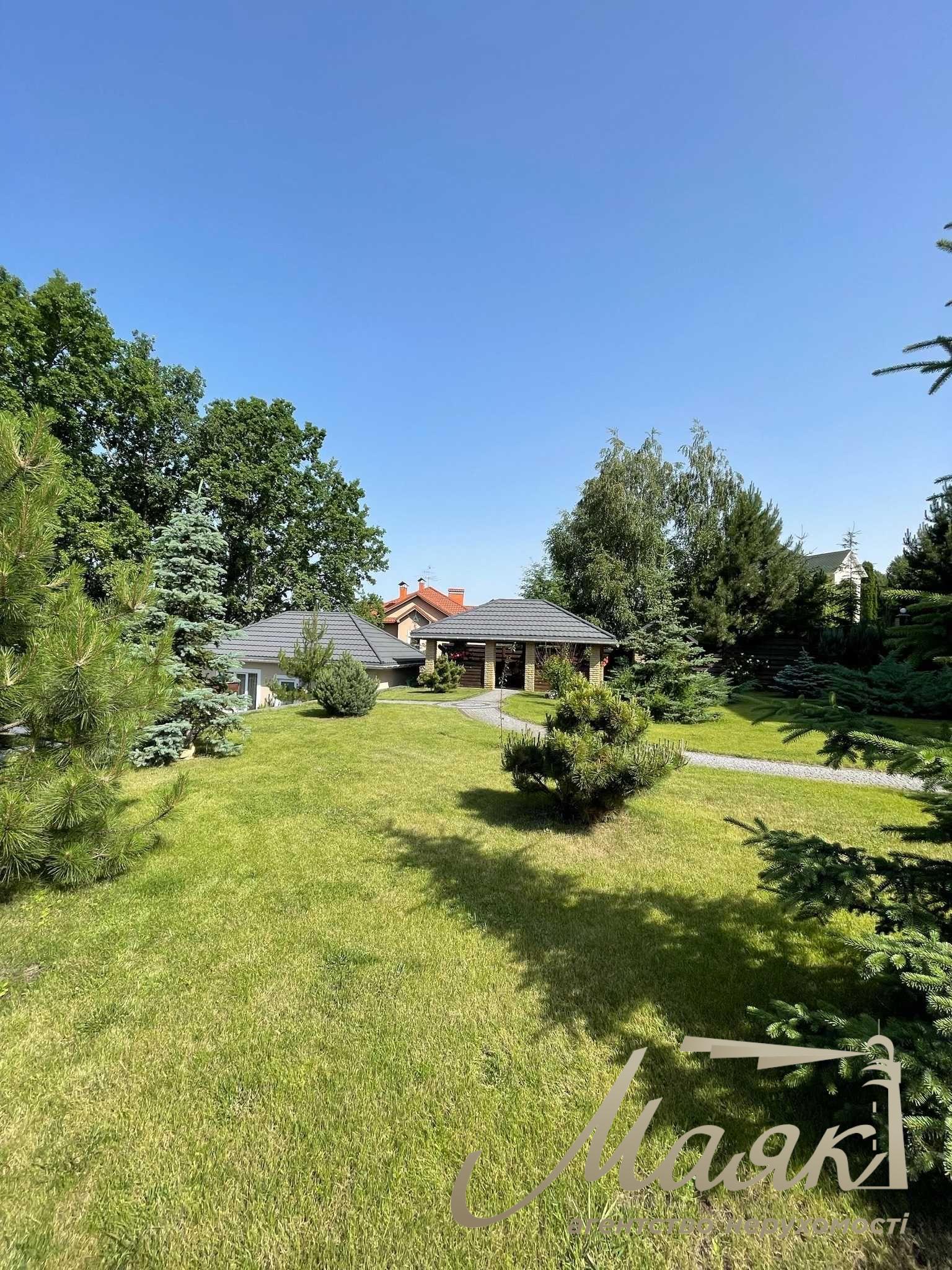 Продажа дома 630м2 с басейном в с.Лесники, Киево-Святошинский район,