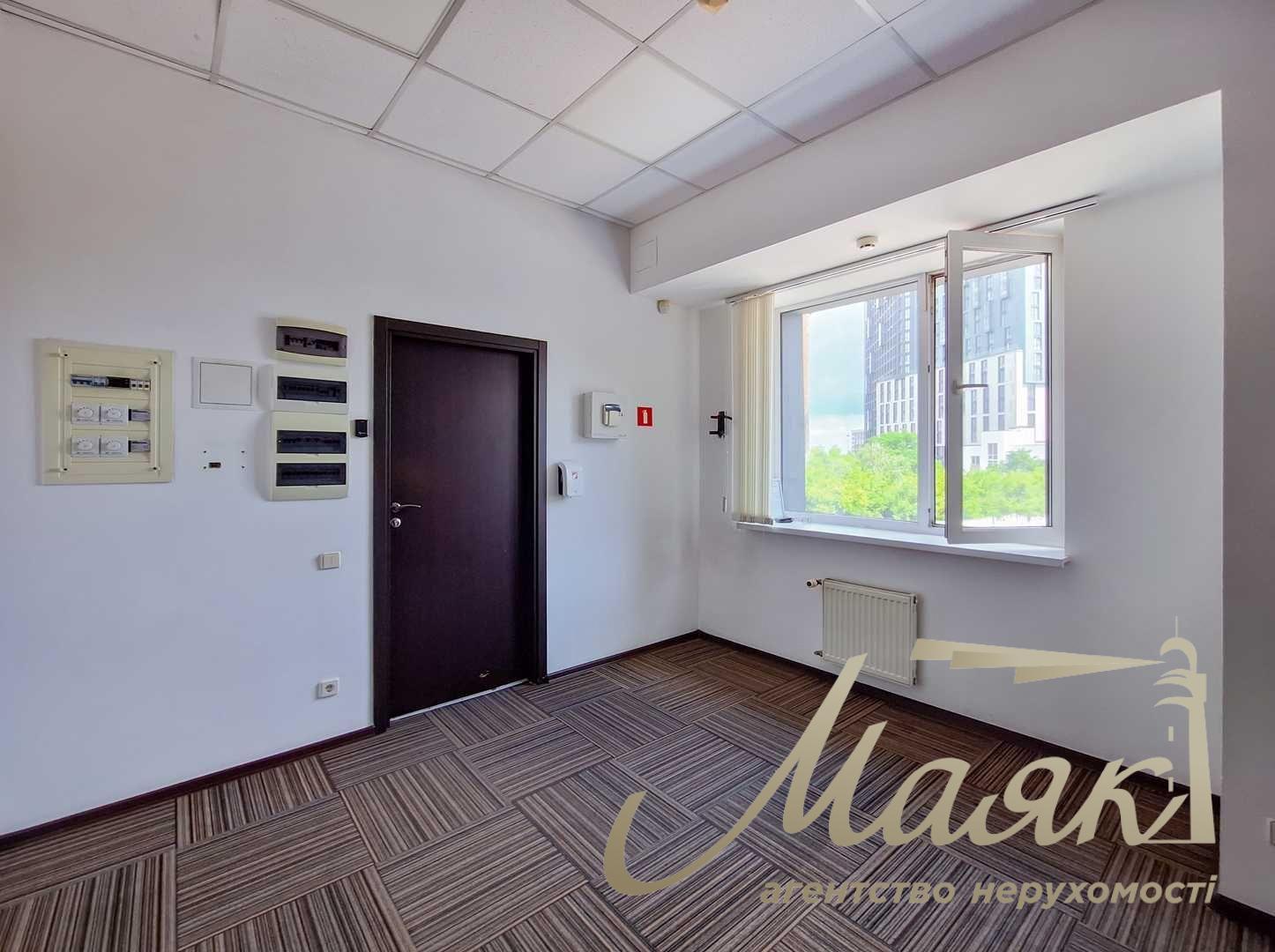 Office for rent in BC Business City, Center, 345 m2