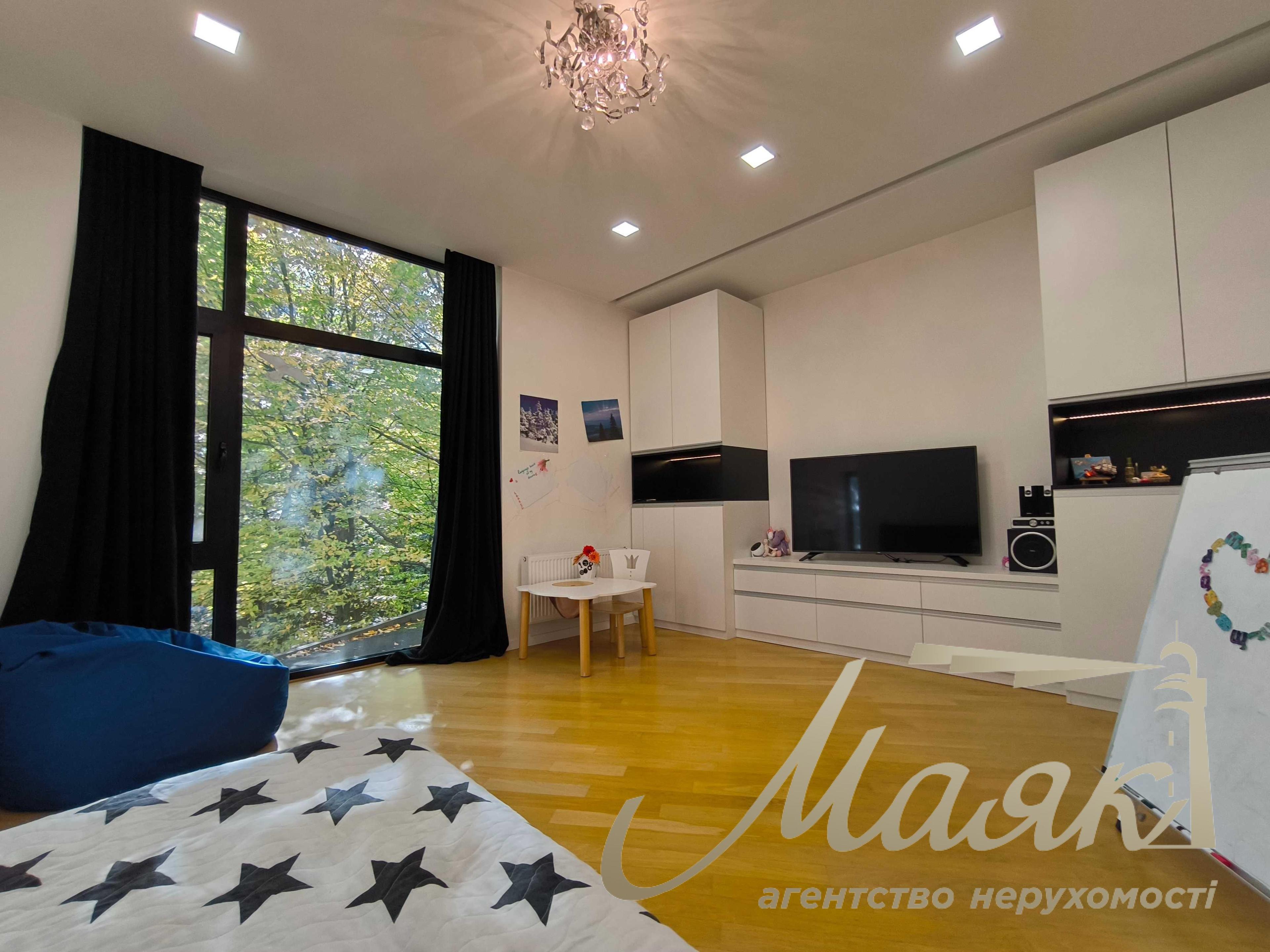 Продажа дома 390м2 среди заповедного парка рядом с Киевом