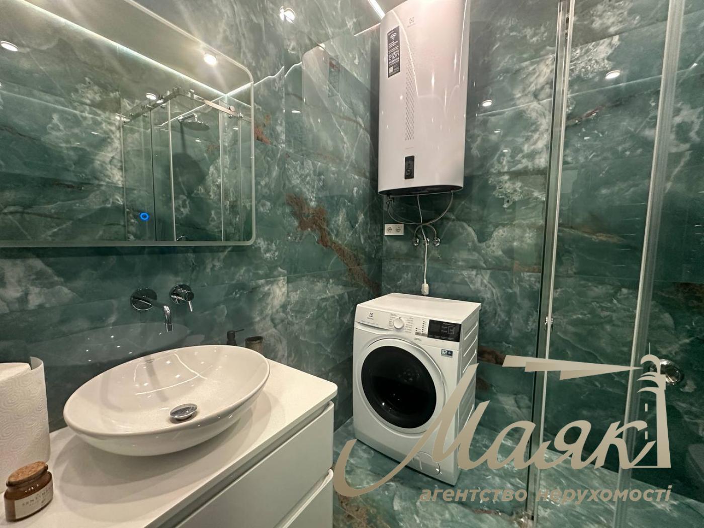 Оренда 1 кімнатної квартири в ЖК Manhattan City, проспекте.Берейстейський 11, Політехнічний інститут.