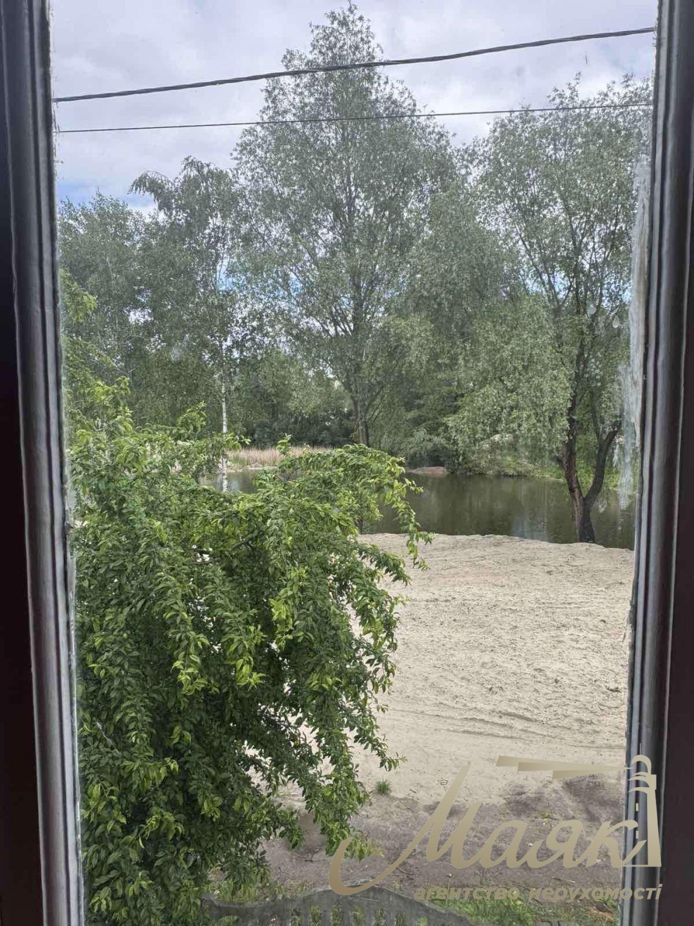 Продаж 2х-поверхового будинку з виходом до води 120м2 9 сотко землі Голосіївський район, Чапаєвка/Віта Литовська з виходом до води