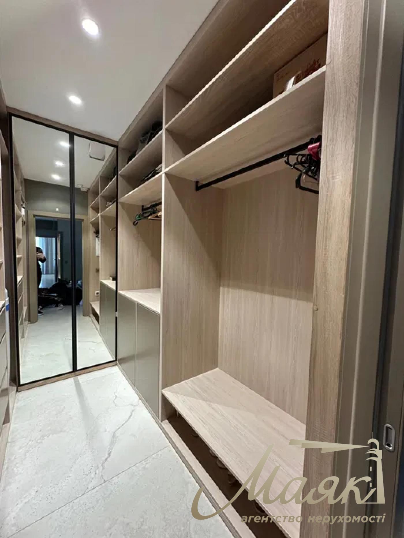 Sale of 2-room apartment in Jack House residential complex, Lesi Ukrainky boulevard