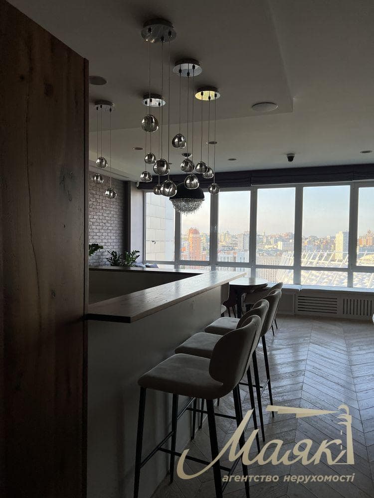 Оренда стильної видової квартири 230м у ЖК Chelsea Tower, Центр, Голосіївський район