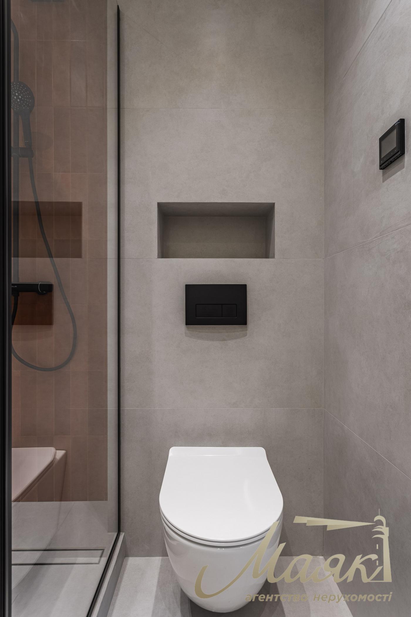 Rent 2-bedroom apartment in LCD New England