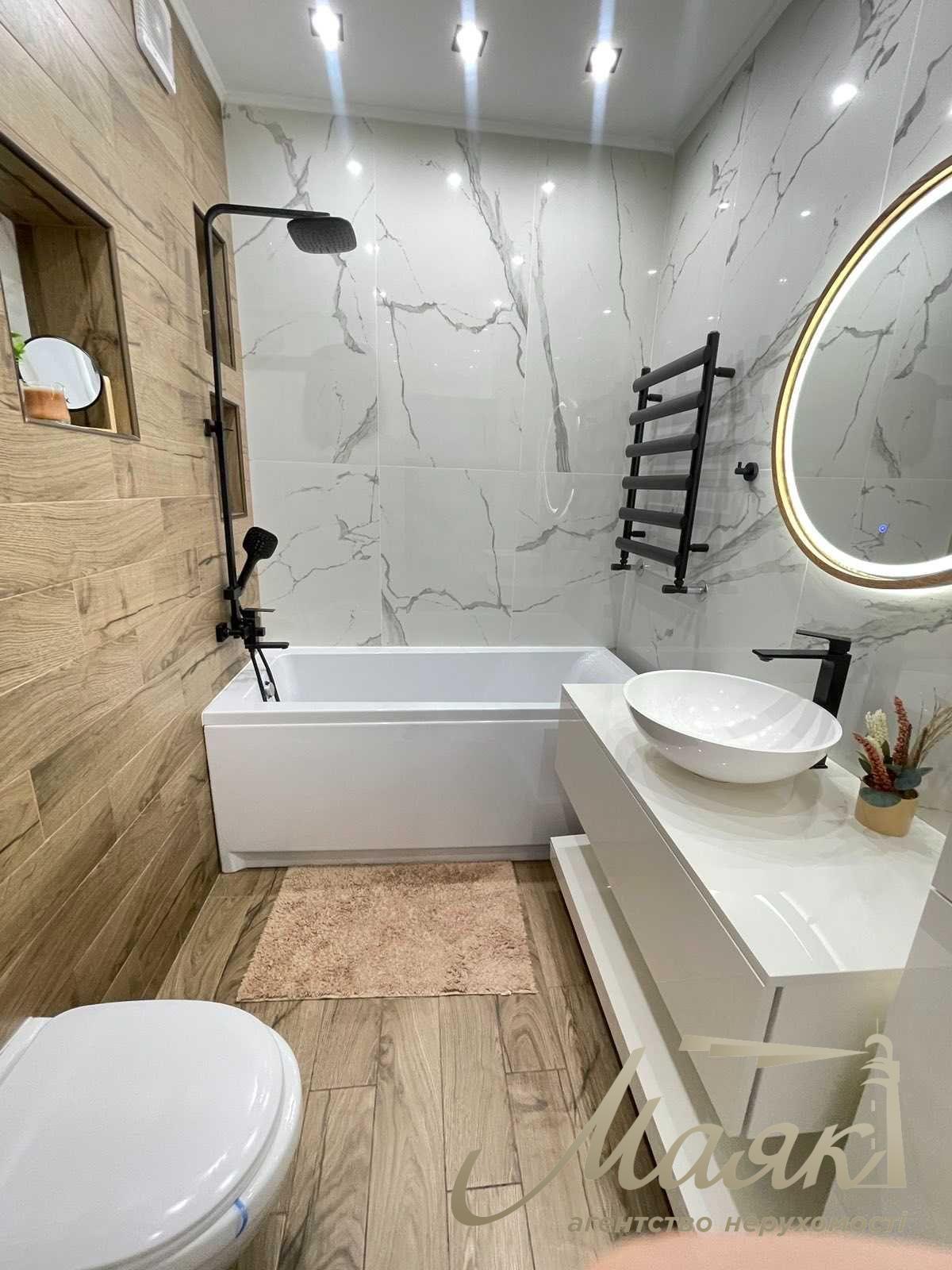 Продаж дуплексу з ремонтом 163 кв.м. село Гатне, Київська обл.