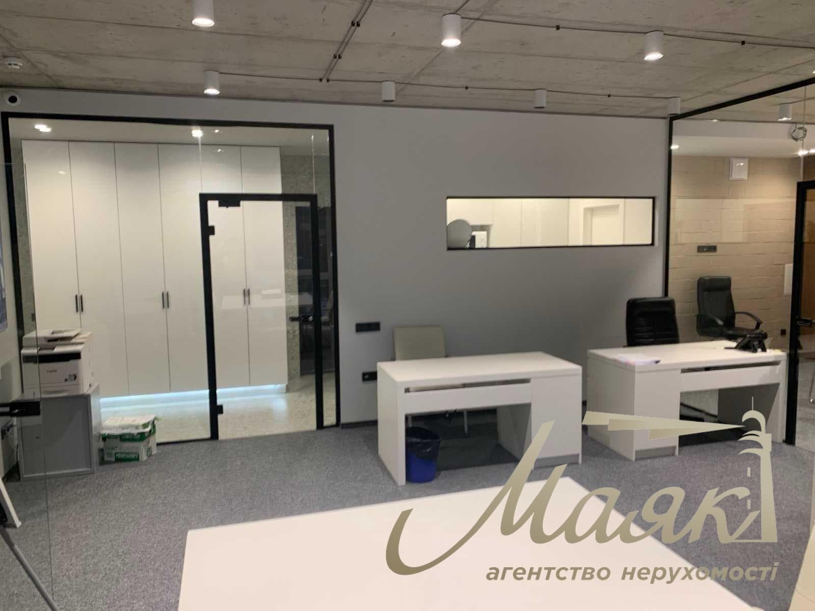 92 m² Office Space for Rent in the "French Quarter 2" Residential Complex