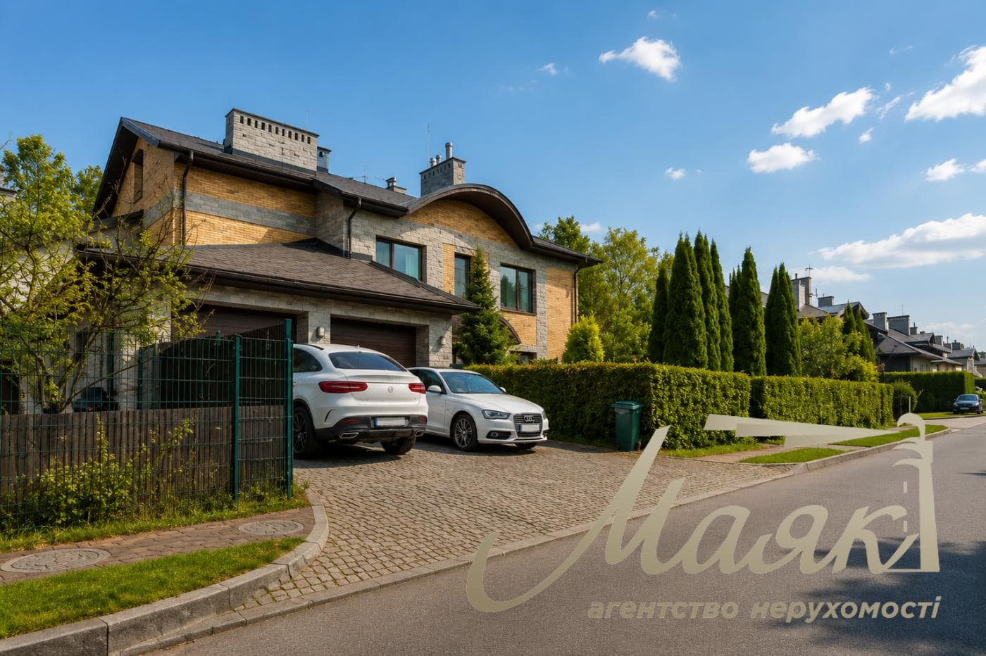 Sale of house 420 m2 in elite KG Solnechnaya Dolina, Romankov